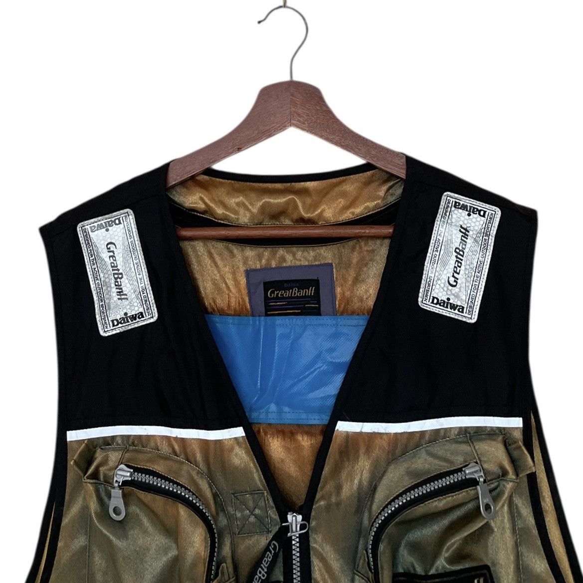 DAIWA × Vintage Vintage Brand Daiwa Greatbanff Fishing Vest 1990s Size US L / EU 52-54 / 3 - 7 Thumbnail