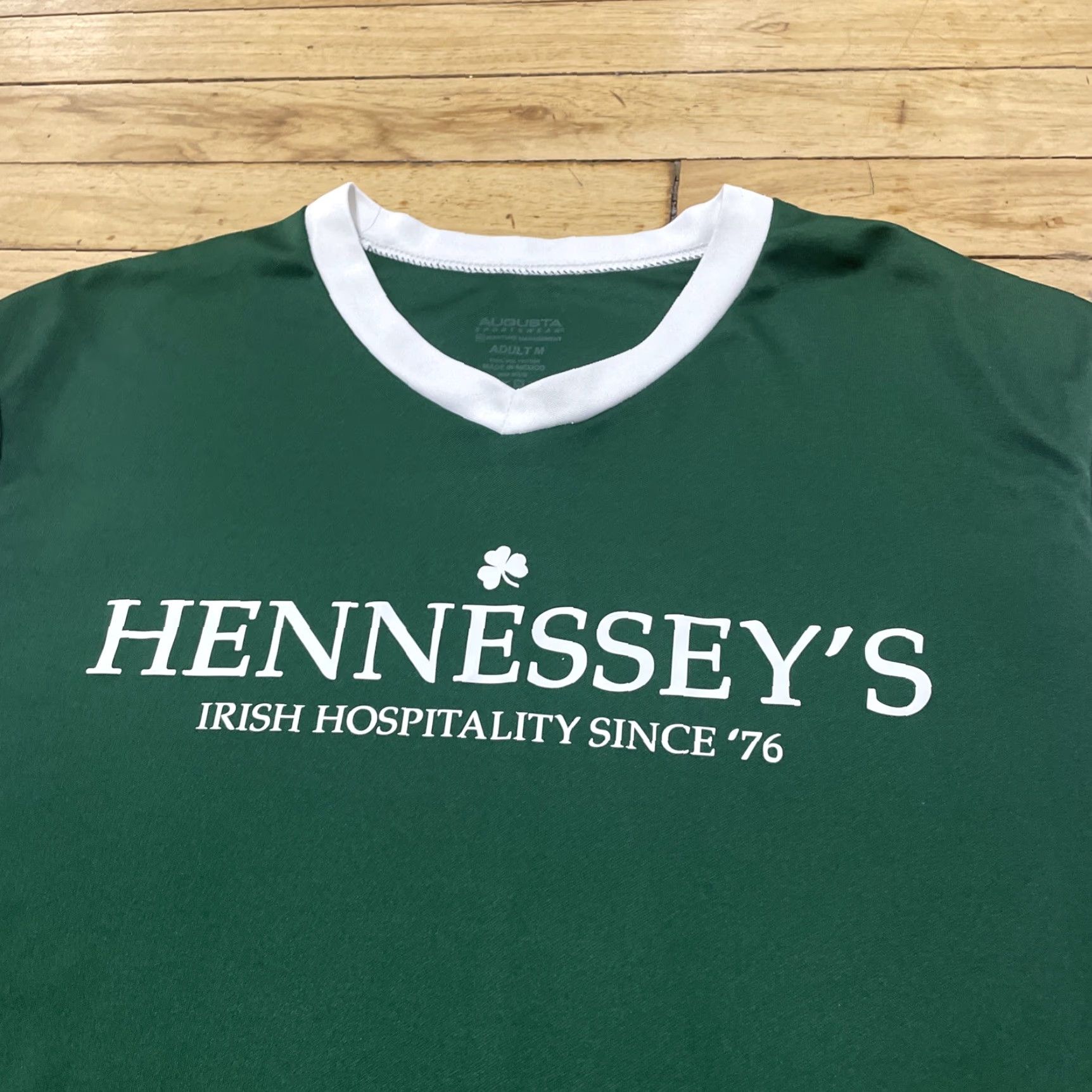Vintage Augusta Shirt Men M Green Irish Hospitality since '76 Green Jersey Graphic Print Short Sleeve v neck Size US M / EU 48-50 / 2 - 5 Thumbnail