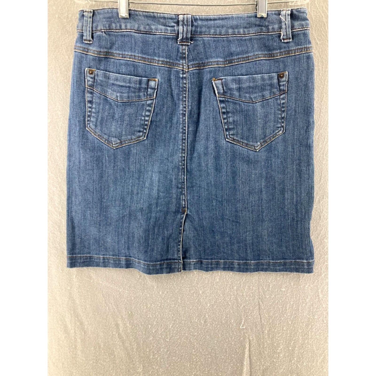 Eddie Bauer Eddie Bauer Denim Skirt Women Adult 10 Short Blue Cotton Pockets 80s 90s Modern Size 32" / US 10 / IT 46 - 5 Thumbnail