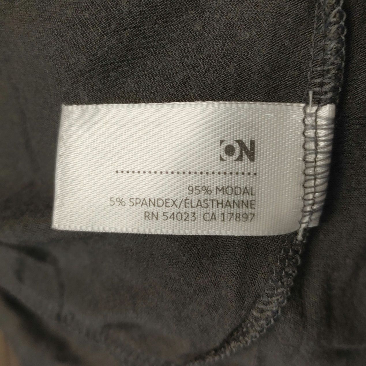 Old Navy Old Navy Women's XS Gray V-Neck Short Sleeve Casual Tee Size XS / US 0-2 / IT 36-38 - 4 Thumbnail