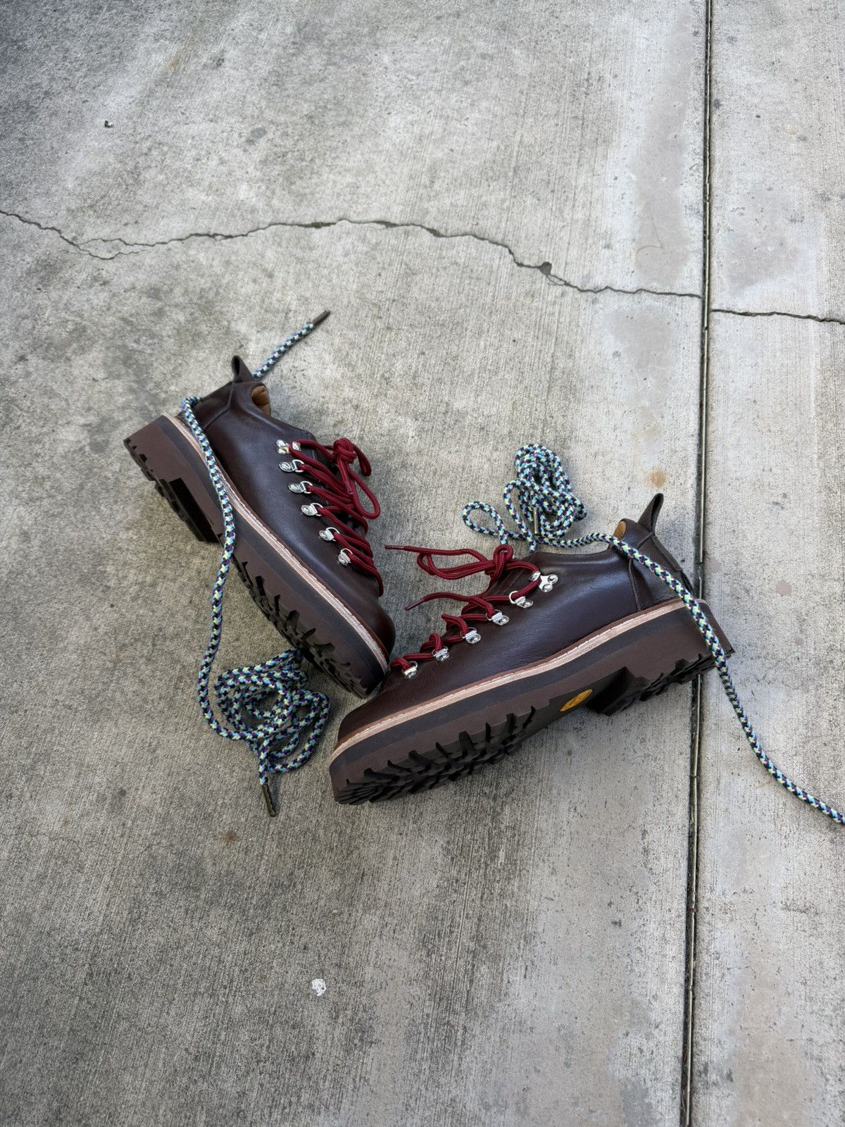 Frye Pennon Low Hiking Boots Size US 7.5 / EU 40-41 - 1 Thumbnail