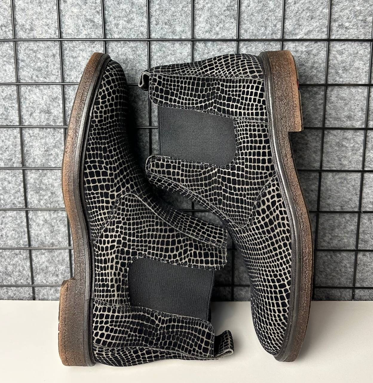 Leather Lloyd Chelsea Leather Boots size us 8 1/2 Size US 8.5 / EU 41-42 - 5 Thumbnail