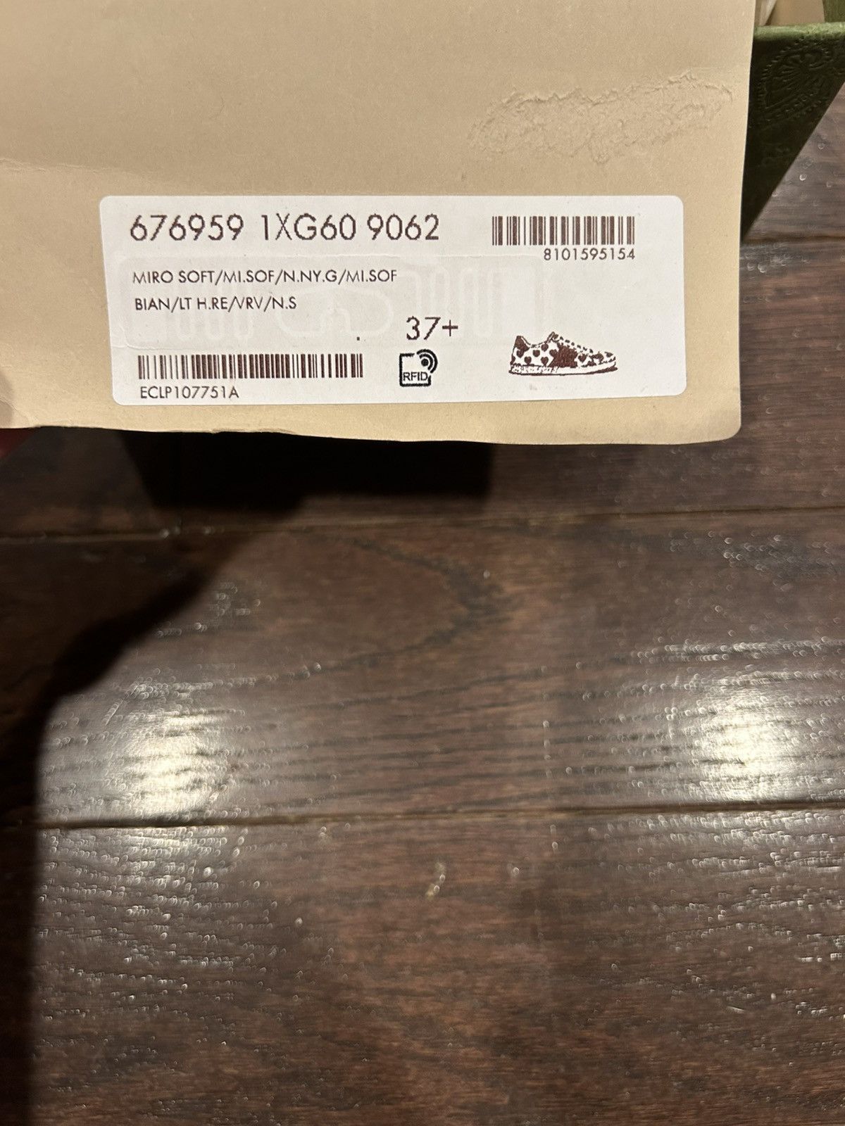 Gucci Gucci Heart Sneakers Size US 7 / IT 37 - 3 Thumbnail