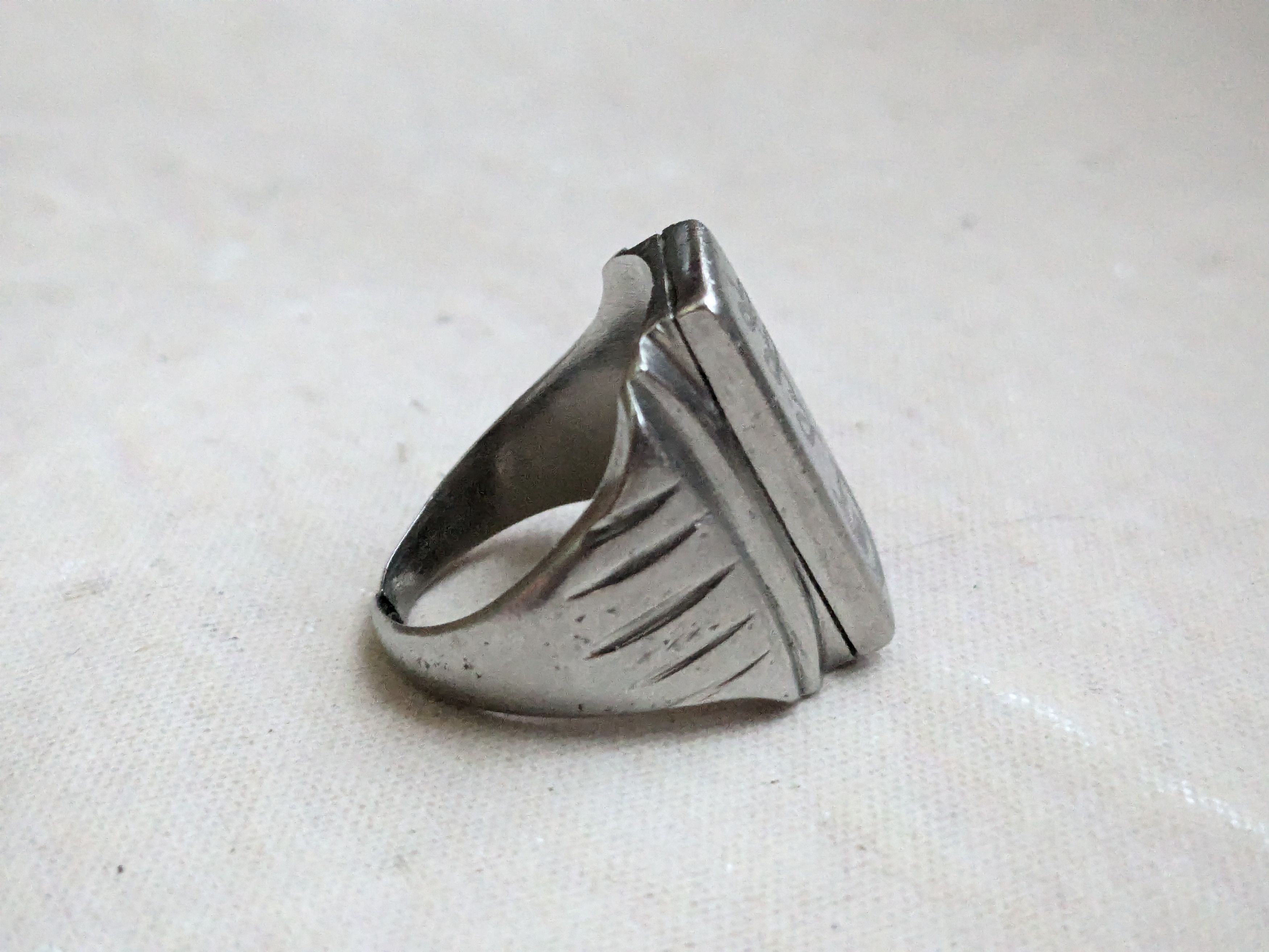 Sterling Silver Vintage Sterling Silver Signet Ring 9 Rectangle Size ONE SIZE - 2 Thumbnail
