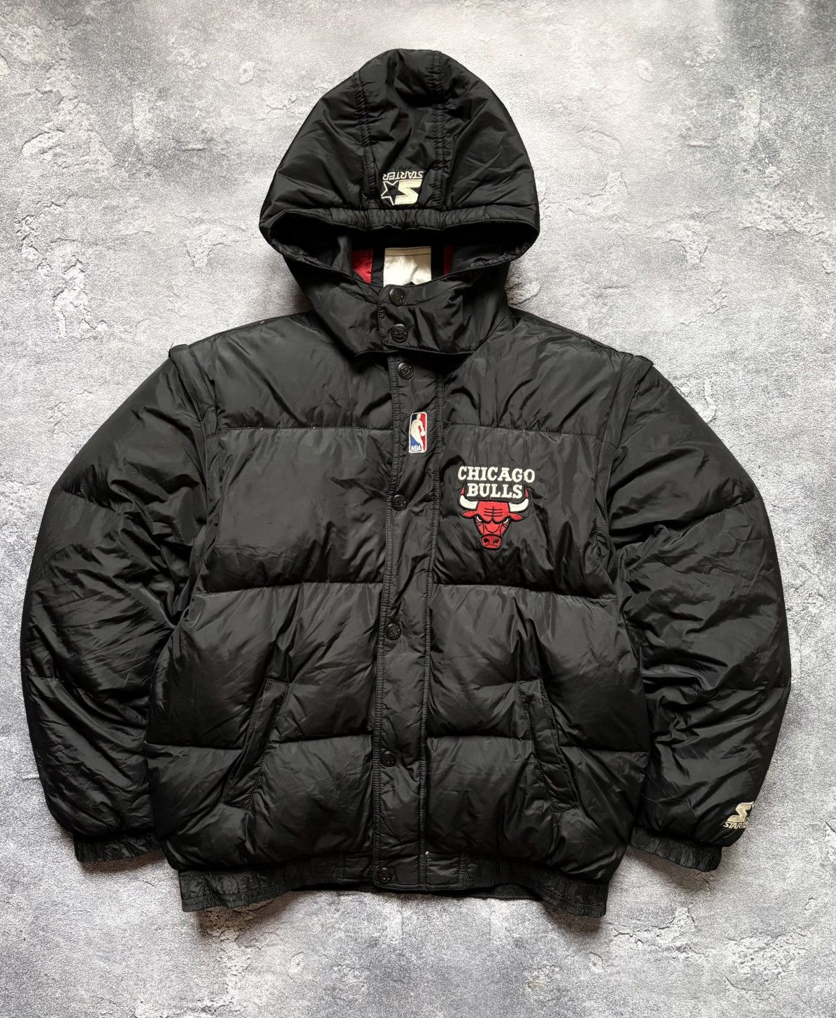 Starter RARE 90s Starter Chicago Bulls NBA Convertible Down Jacket Size US M / EU 48-50 / 2 - 1 Thumbnail