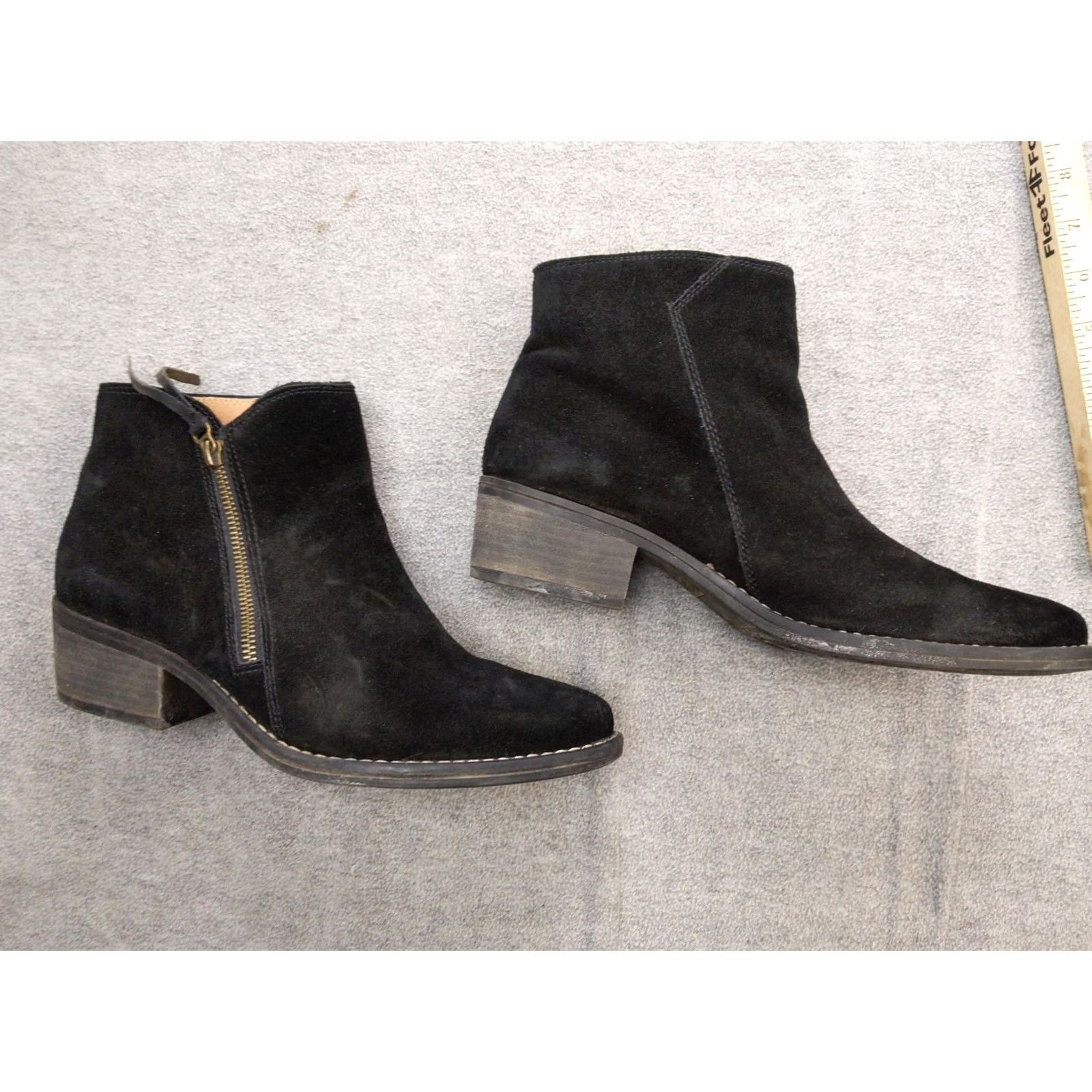 Vintage White Mountain Boots Womens Size 10 42 Black Suede Ankle Zip Block Heel W34730 Size US 10 / IT 40 - 2 Thumbnail