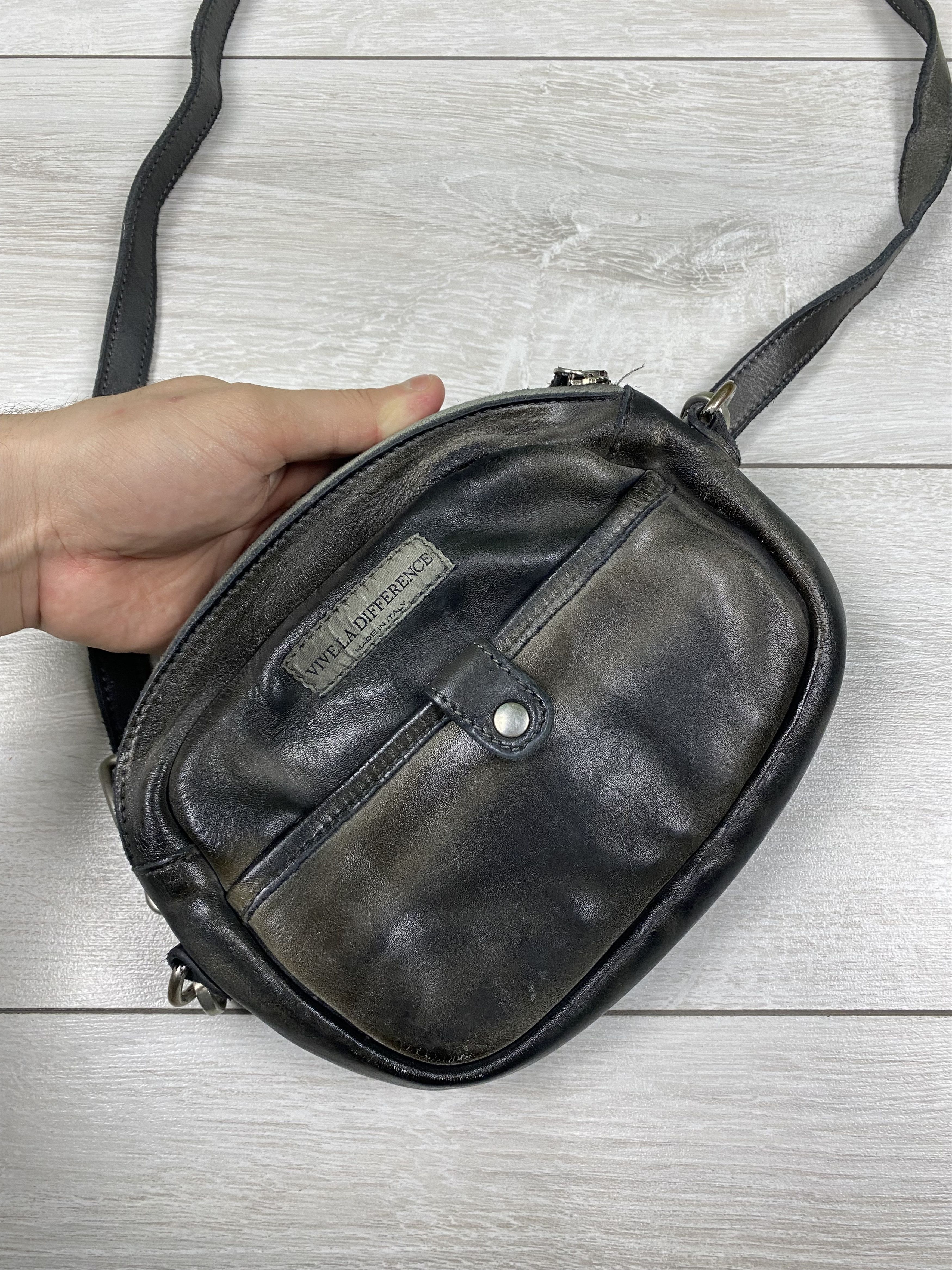 Other Rare Vive la difference messenger leather distressed bag Size ONE SIZE - 4 Thumbnail