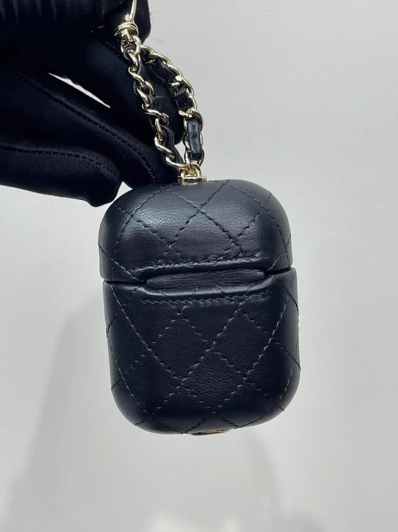 Chanel Chanel Black Earphone Case Keychain -2505 Size ONE SIZE - 3 Thumbnail