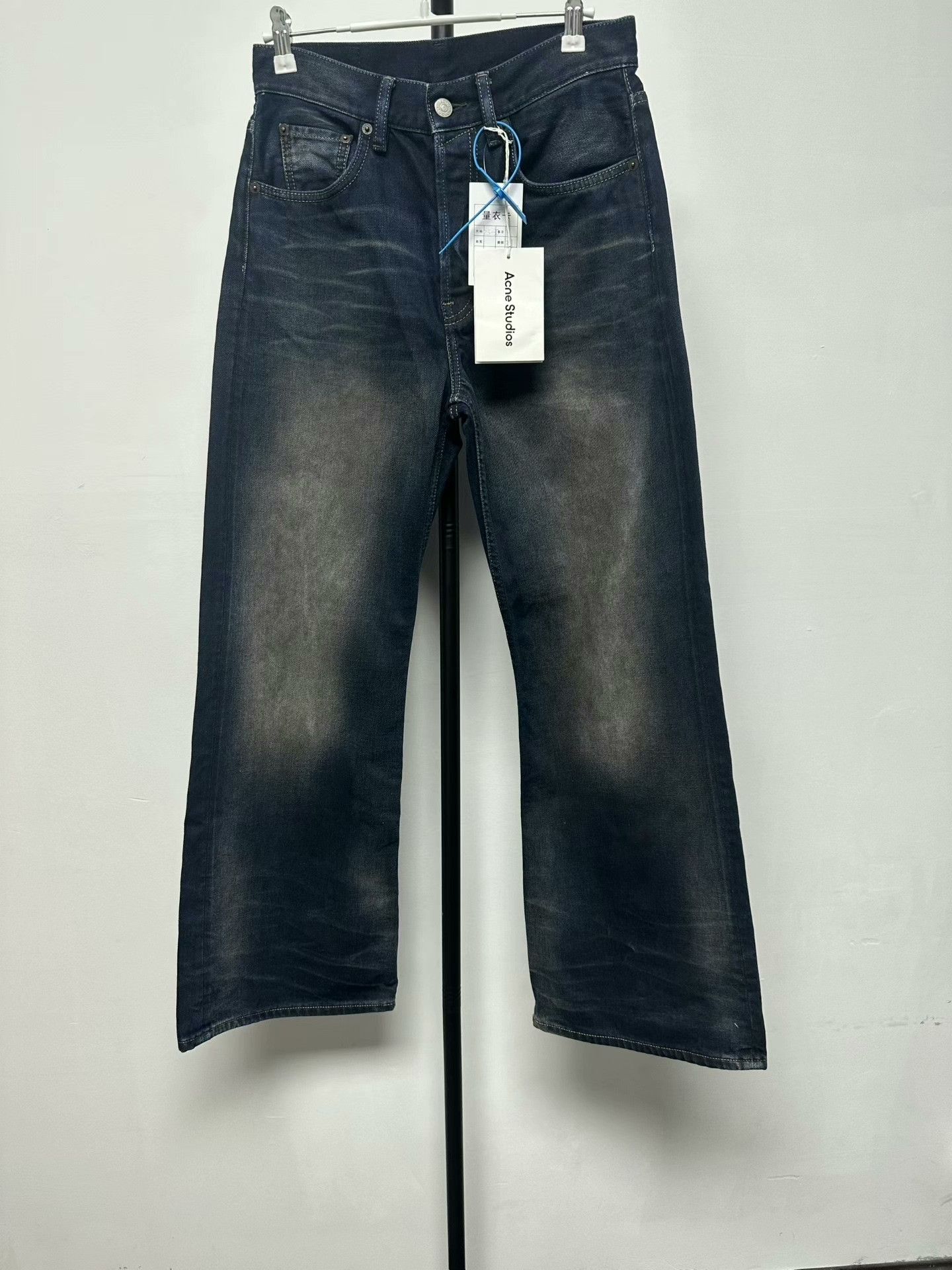 Acne Studios Acne Studios Dark Wash Wide Leg Jeans Size 25 Size 25" / US 0 / IT 36 - 1 Thumbnail