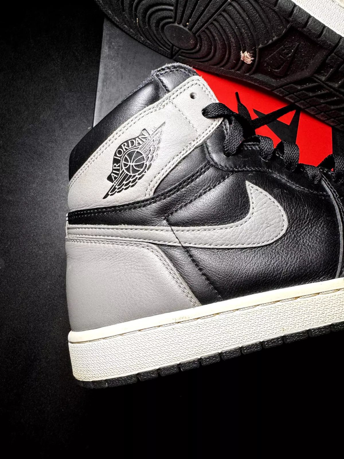 Jordan Brand × Nike Nike Air Jordan 1 Retro OG High Shadow 2018 555088-013 Size US 10.5 / EU 43-44 - 14 Thumbnail