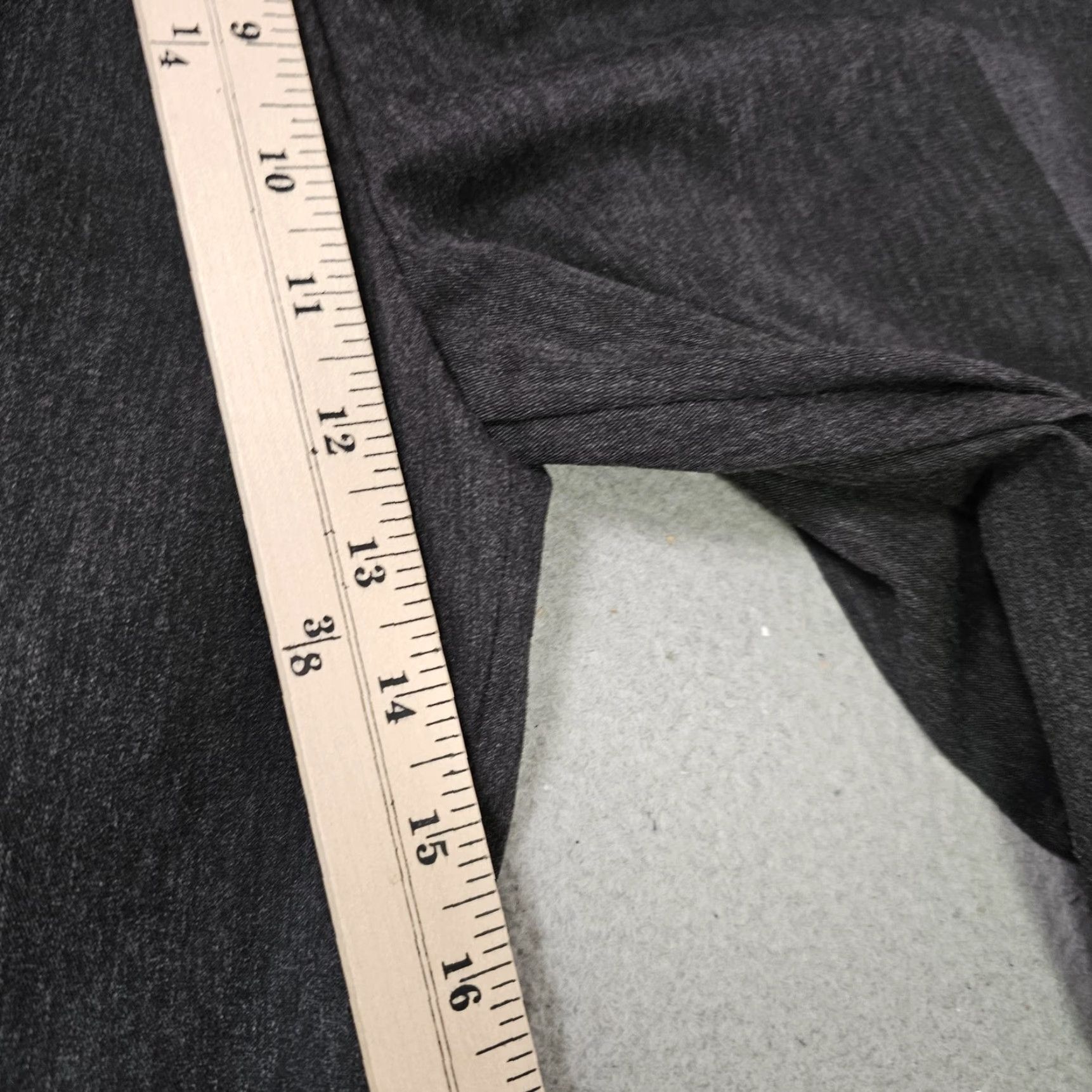 Dockers Dockers GoKhaki Pants Mens 38x32 Gray Pleated Cuffed Stain Defender Classic Fit Size US 38 / EU 54 - 5 Thumbnail