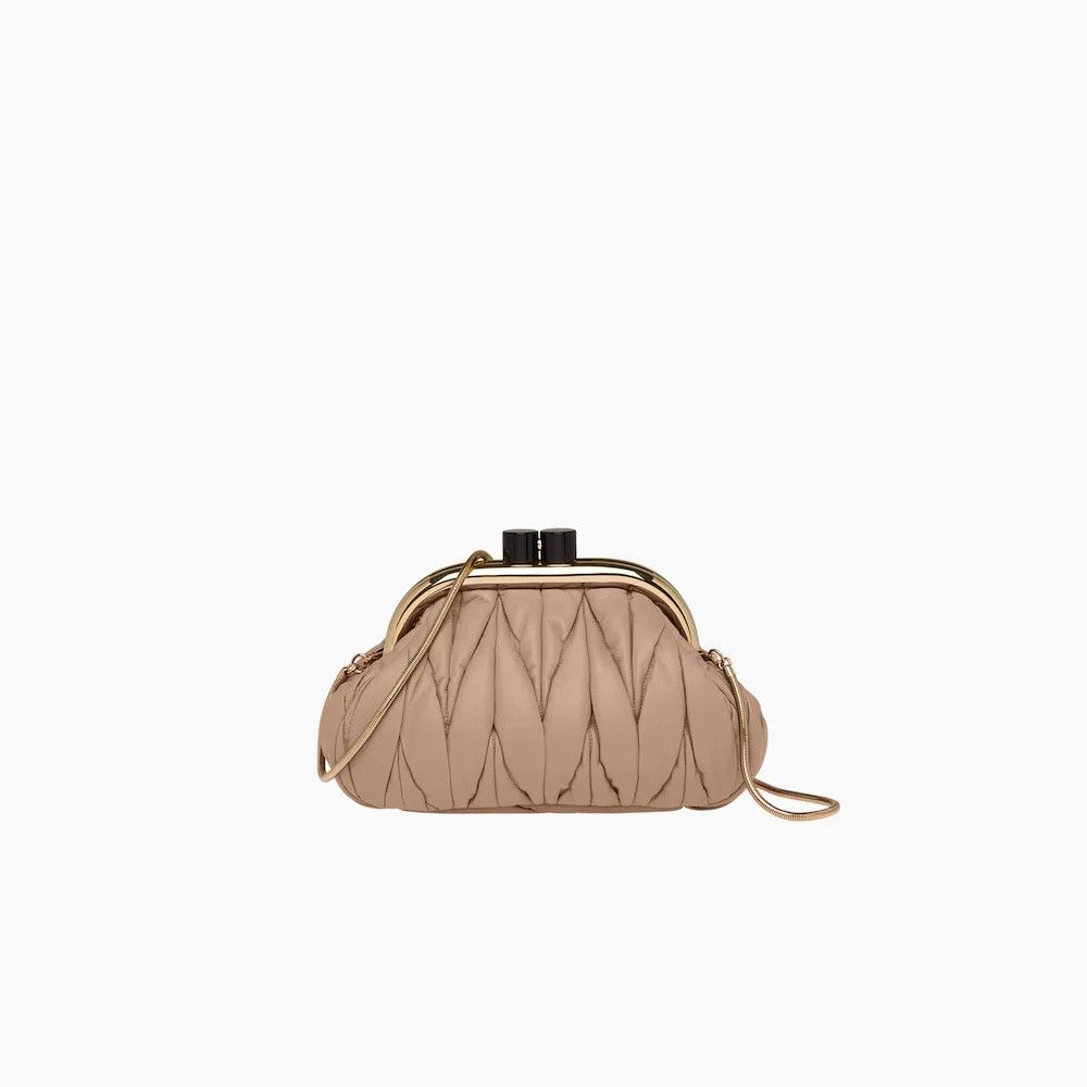 Miu Miu o1la1rc1a0925 Size: OS / Belle Nappa Clutch in Beige Size ONE SIZE - 1 Thumbnail