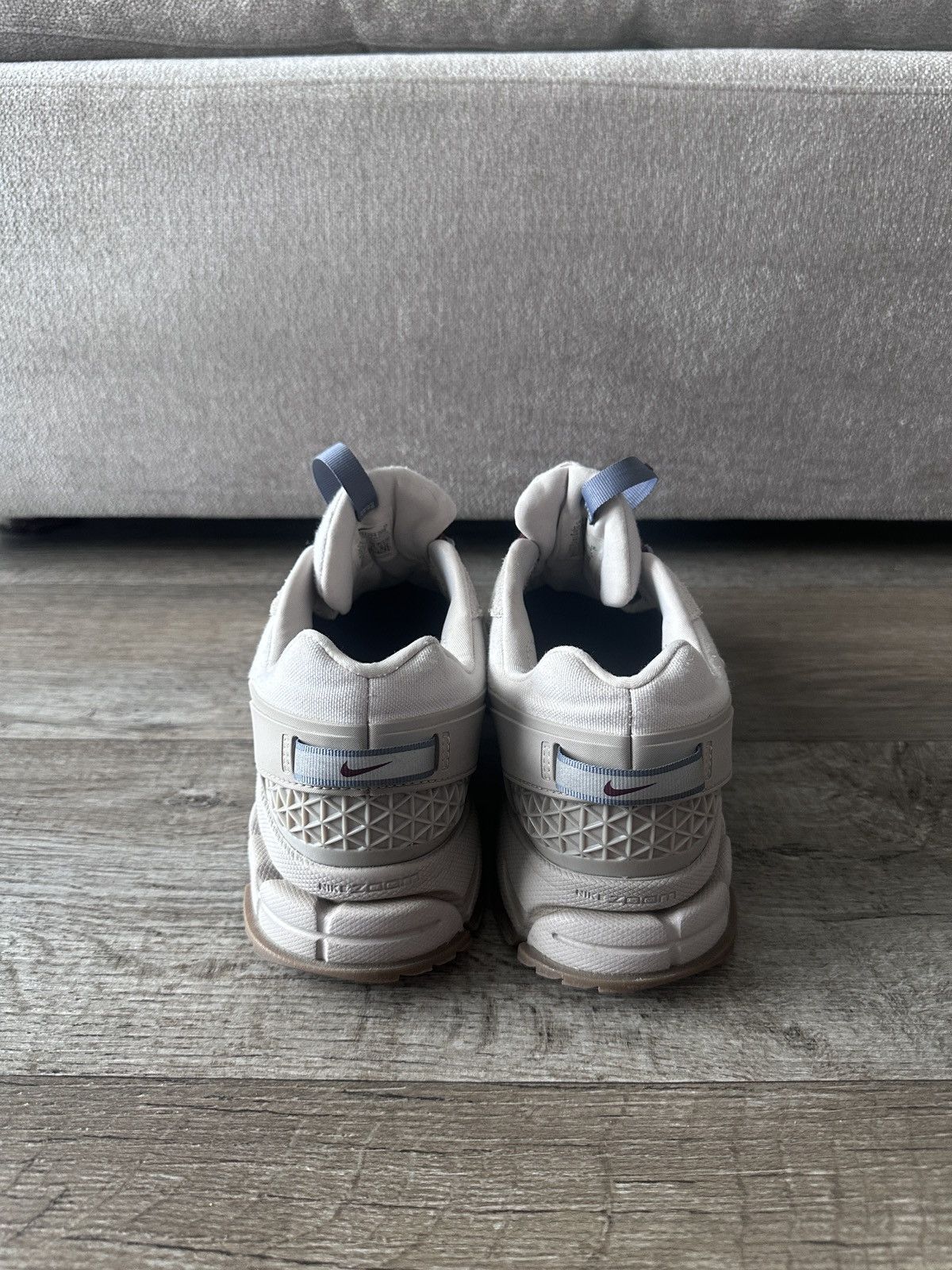 Nike Nike Vomero Roam Size US 10.5 / EU 43-44 - 3 Thumbnail