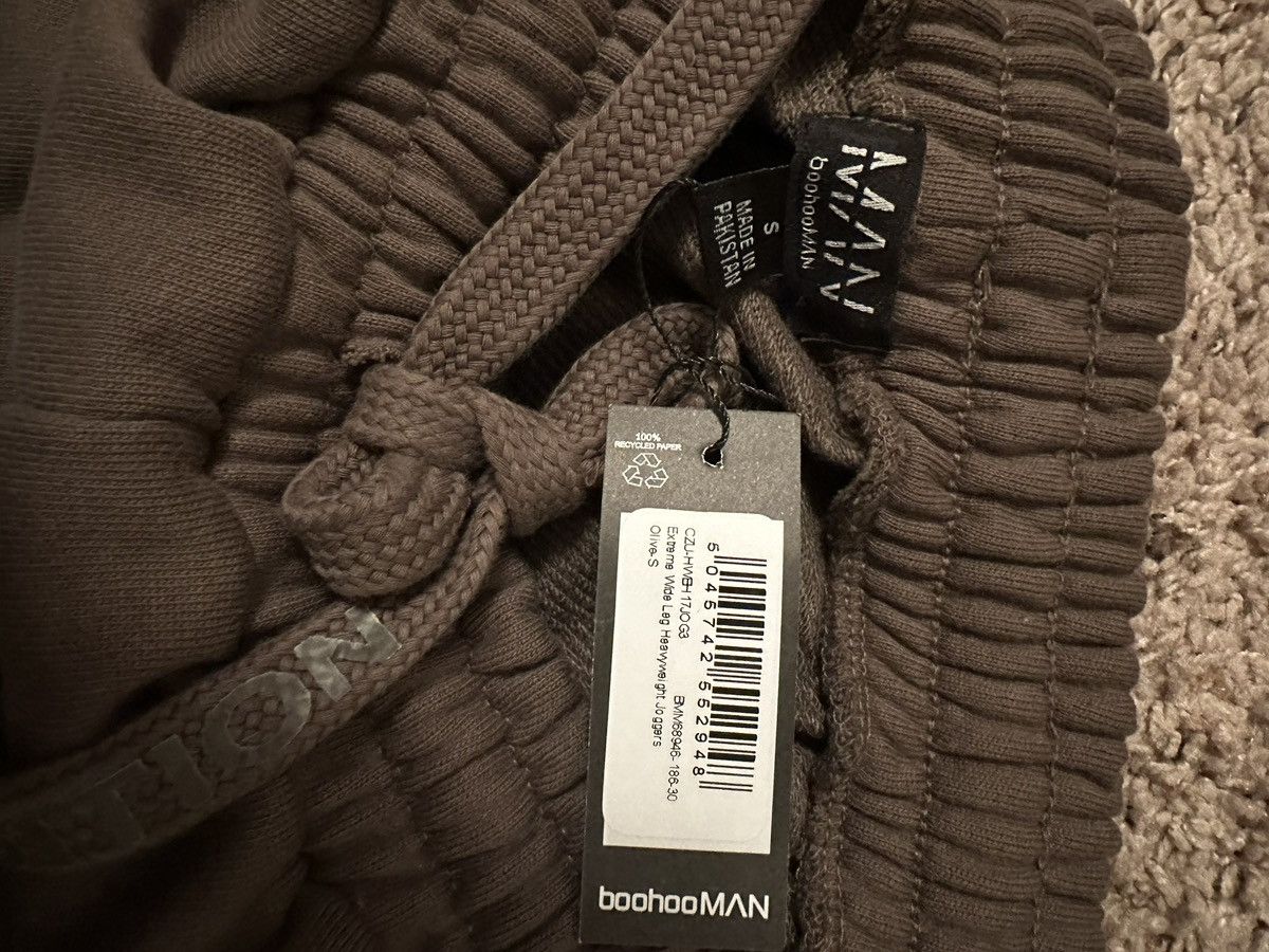 Boohoo Brown wide leg sweats Size US 32 / EU 48 - 3 Thumbnail