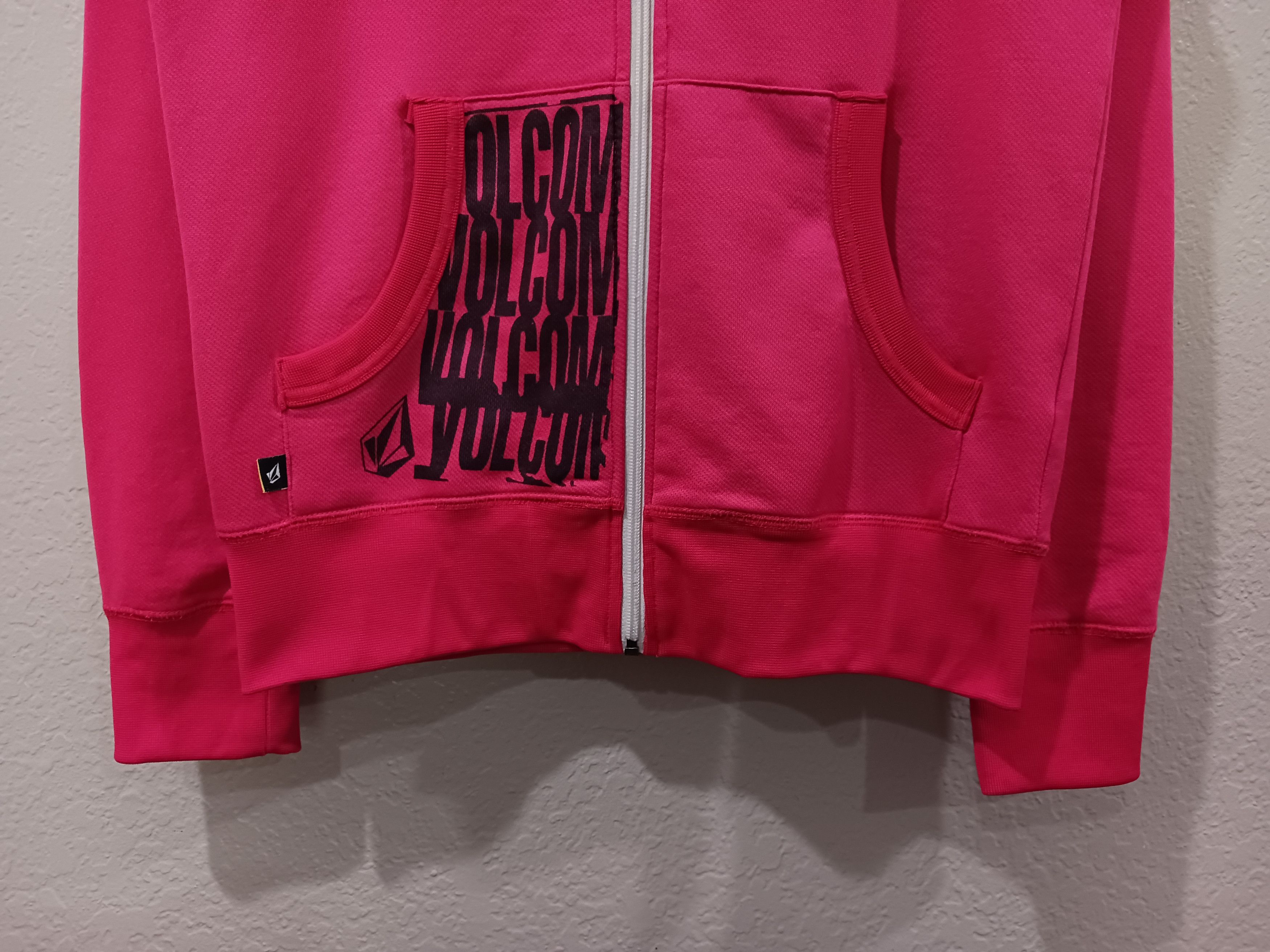 Vintage Volcom "Repeat Spell Out Logo" Vintage 2000s Zip-Up Hoodie Size S / US 4 / IT 40 - 11 Thumbnail