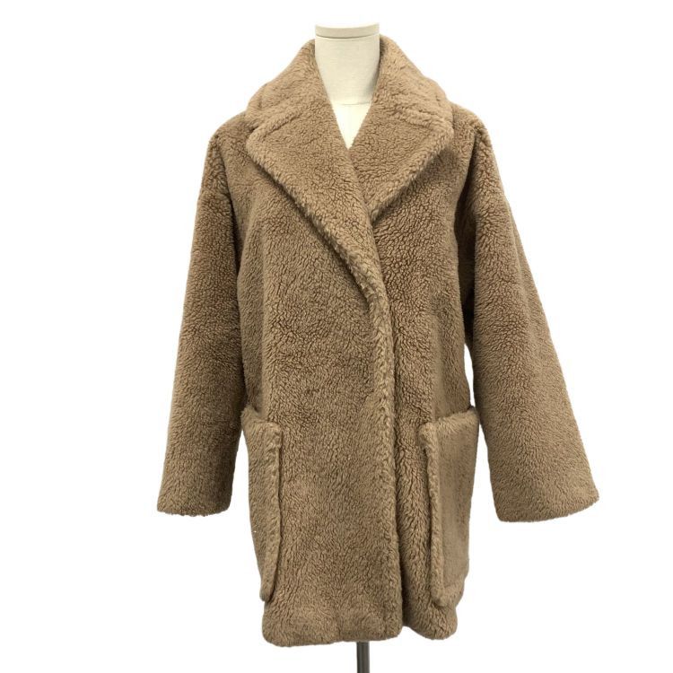 Weekend Max Mara Weekend Max Mara Beige Teddy Coat Size XS Size XS / US 0-2 / IT 36-38 - 1 Thumbnail