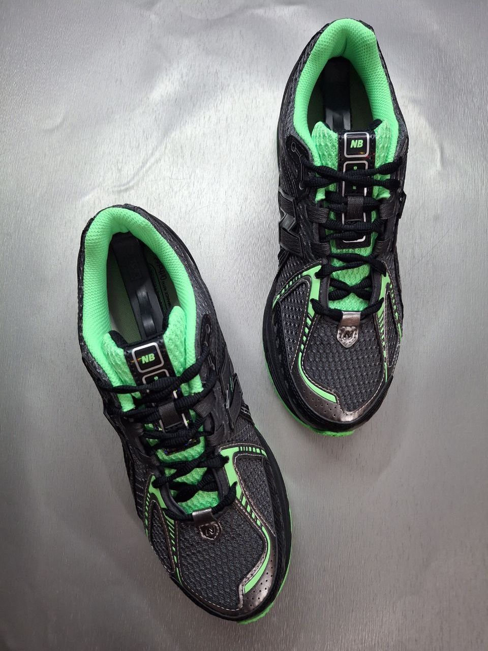 New Balance New Balance 1906 Black Silver Green Mens Sneakers Size US 9 / EU 42 - 2 Thumbnail