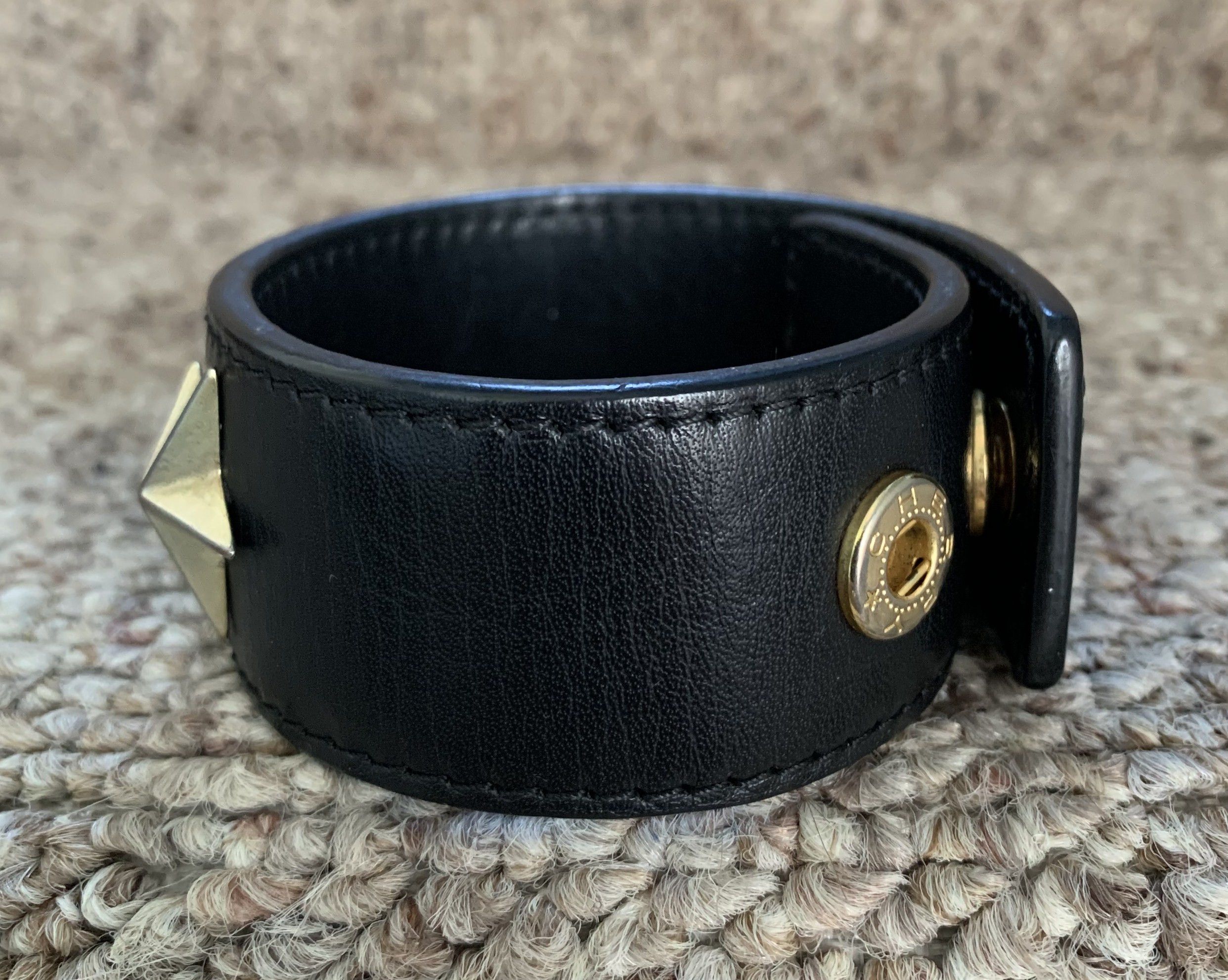 Givenchy Givenchy Stars Leather Bracelet! Size ONE SIZE - 4 Thumbnail