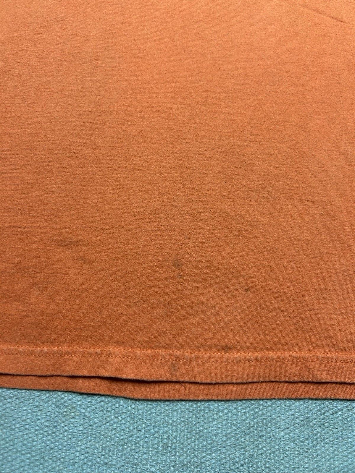 Vintage Vintage t shirt Nike athletics spell out logo sports XXL Size US XXL / EU 58 / 5 - 2 Thumbnail