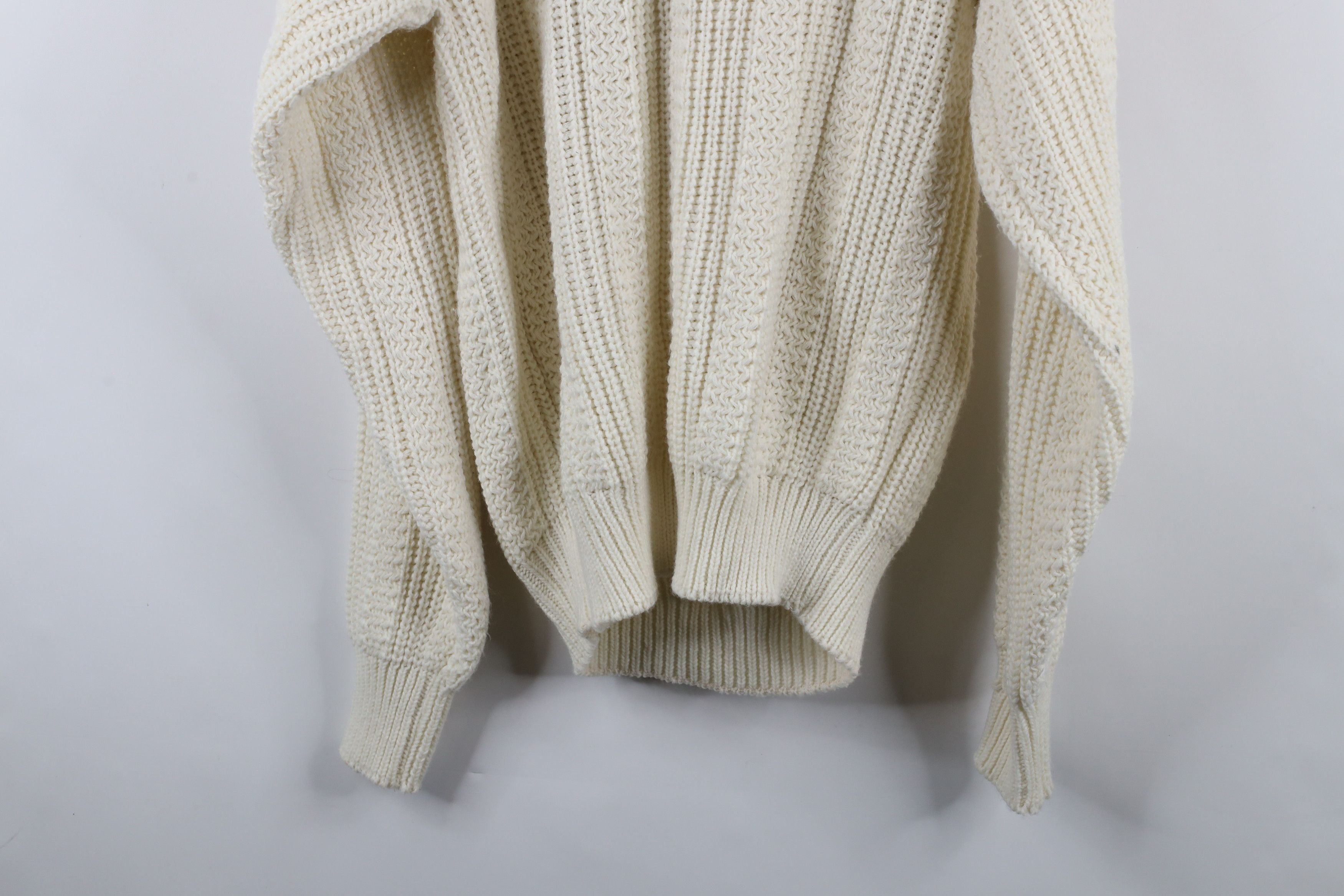 Vintage Vintage 90s Streetwear Ribbed Knit Crewneck Sweater Cream Size US M / EU 48-50 / 2 - 8 Thumbnail