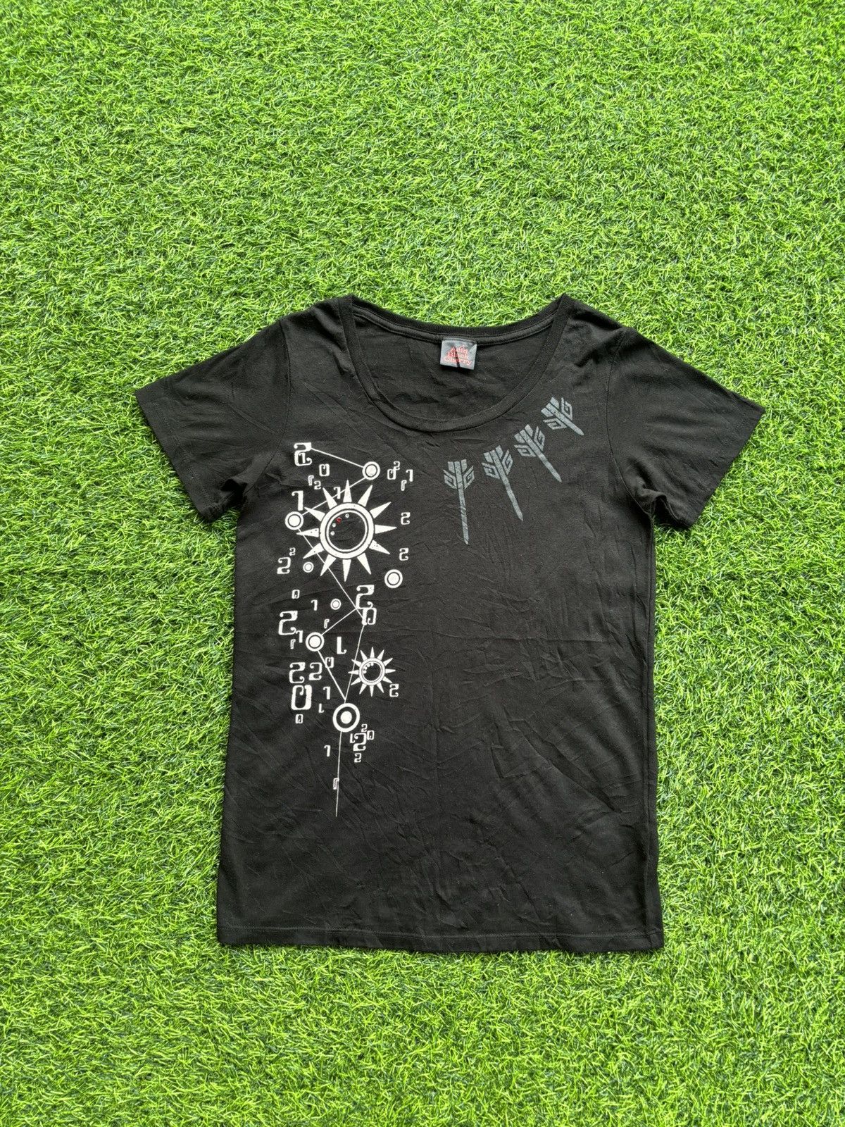 Hysteric Glamour Y2k Acid Black Cherry Tshirt Size US M / EU 48-50 / 2 - 1 Thumbnail