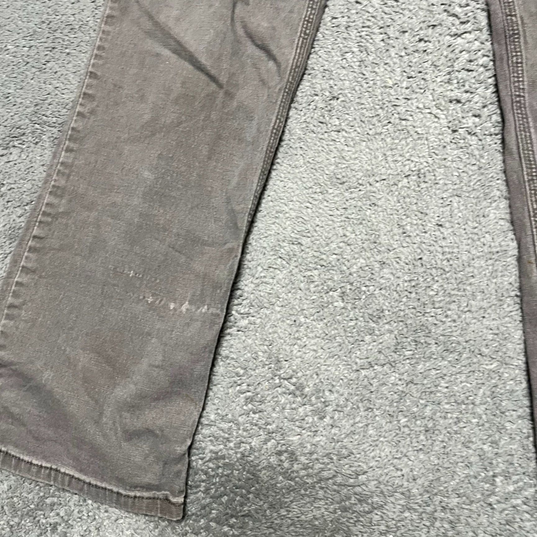 Carhartt VINTAGE Carhartt Pants Mens 34 x34 Gray Relaxed Canvas Distressed Work Mens Regular Chino Gray 34x34 90s Size US 34 / EU 50 - 6 Thumbnail
