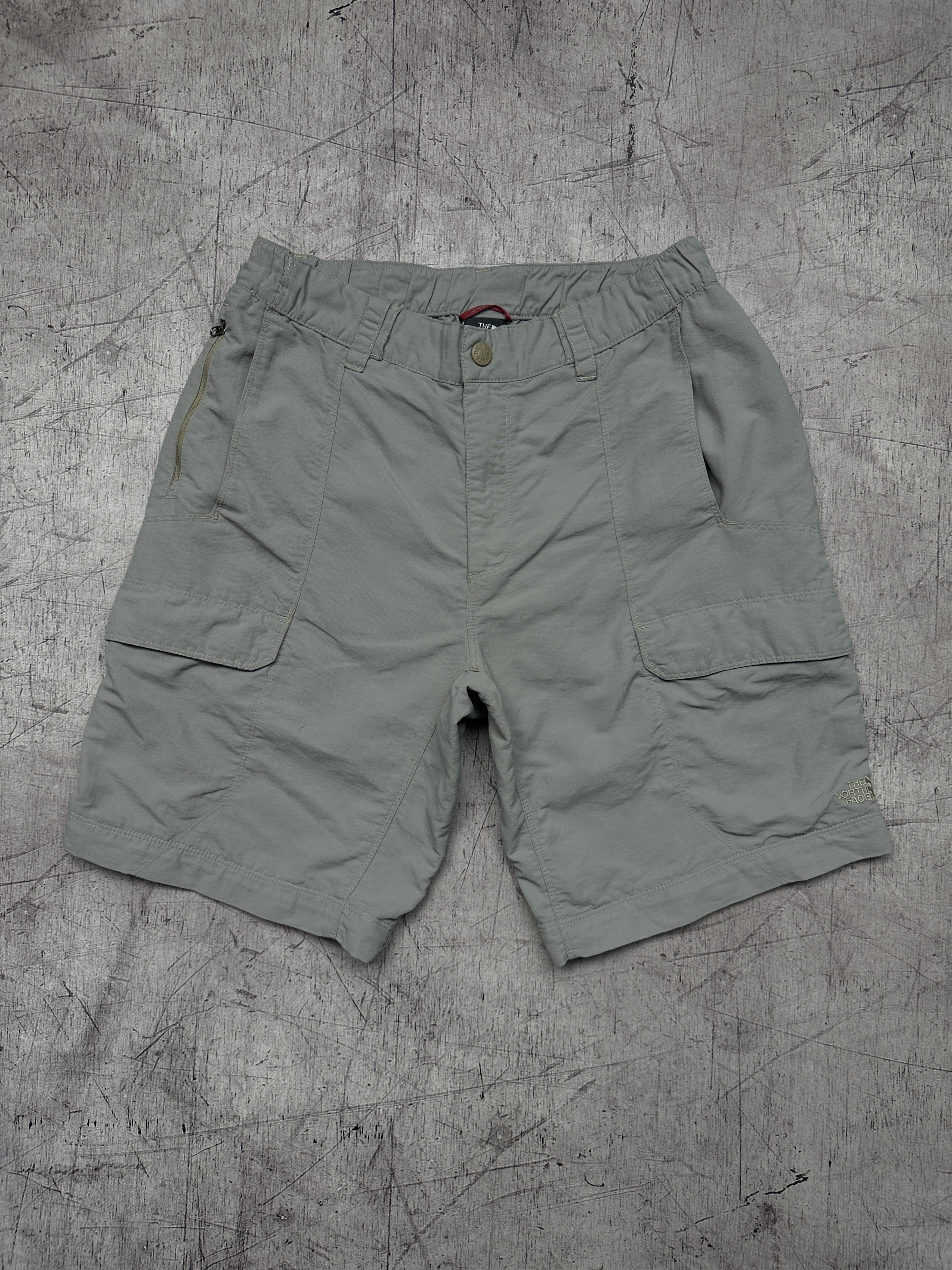 The North Face The North Face TNF Vintage Mens Cargo Shorts Size US 32 / EU 48 - 1 Thumbnail