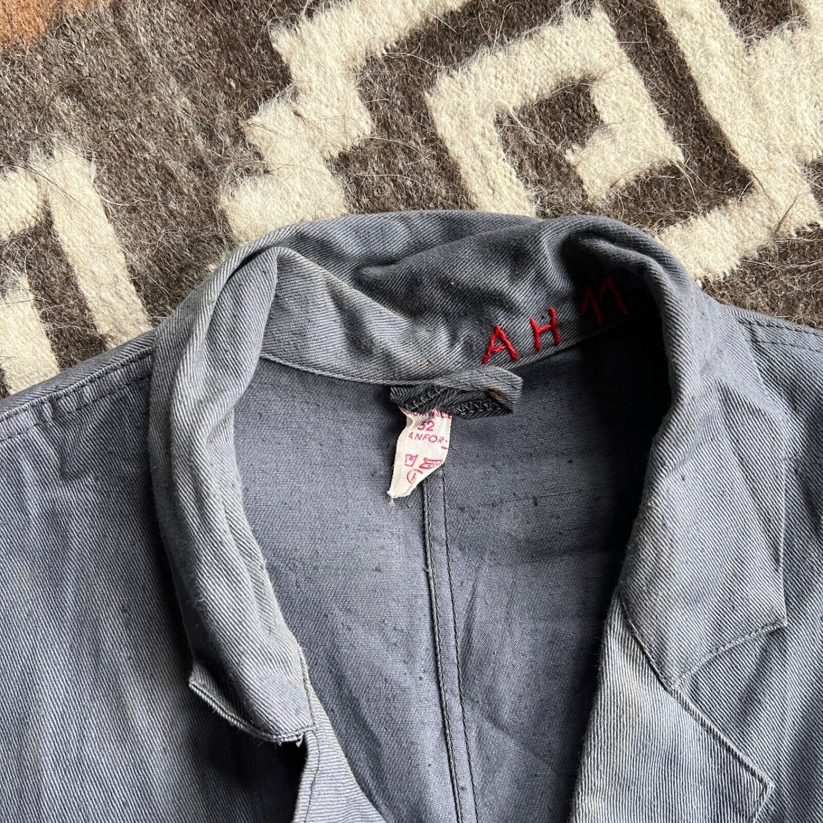 Le Laboureur Vintage French Workwear Distresed Chore Utility Jacket 8838A Size US L / EU 52-54 / 3 - 4 Thumbnail