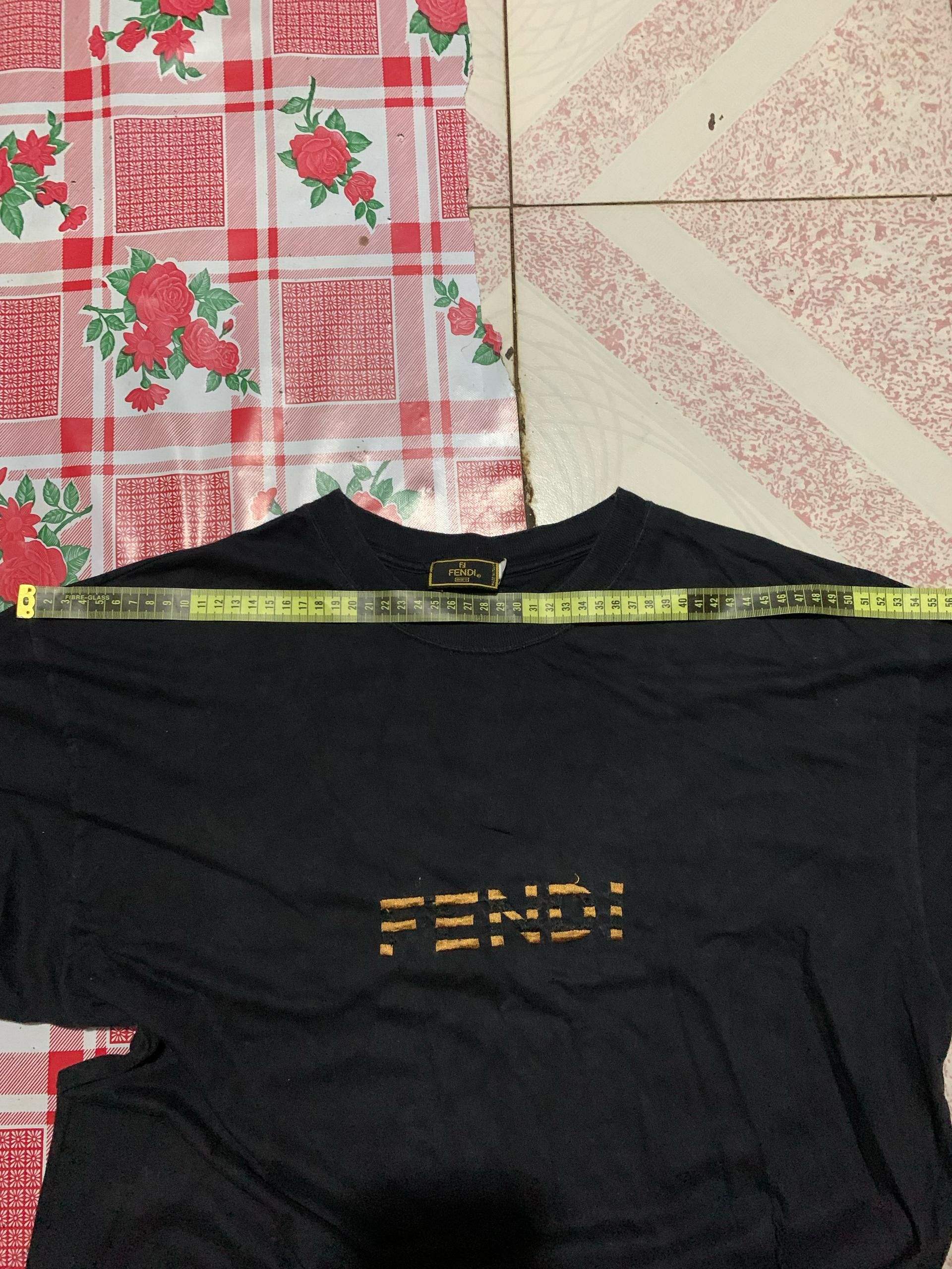 Fendi Vintage FENDI Spell Out Streetwear T-Shirt Made Italy Size US L / EU 52-54 / 3 - 2 Thumbnail