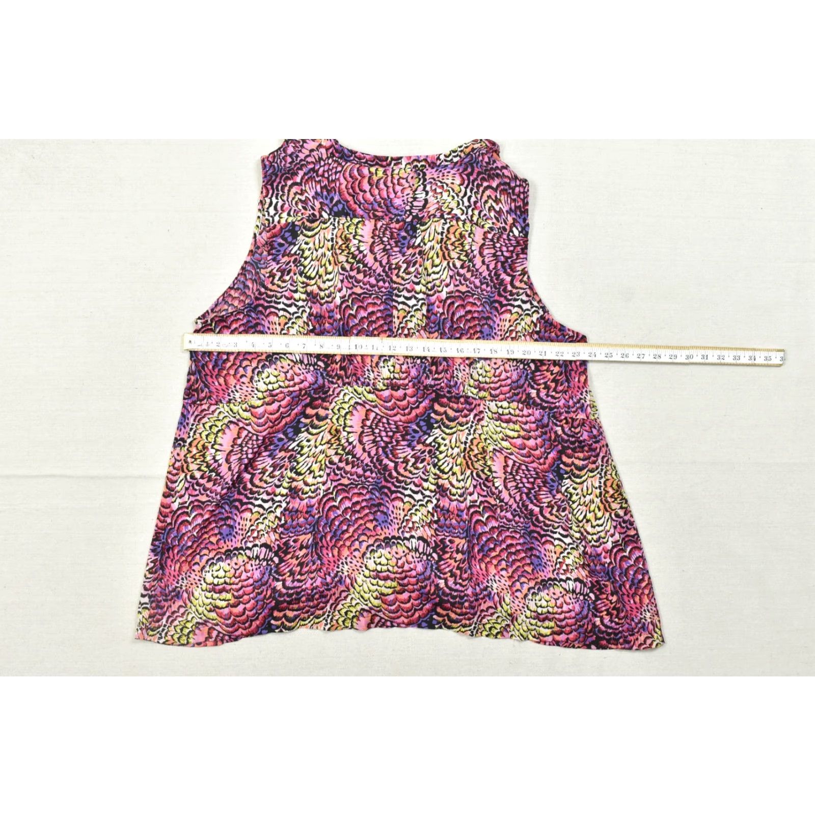 Vintage Lane Bryant Blouse Shirt Women Plus 28 Pink Purple Abstract Shell Top Sleeveless V-Neck Ruffle Polyester Spring Summer Casual White? Size 4XL / US 24-26 - 3 Thumbnail