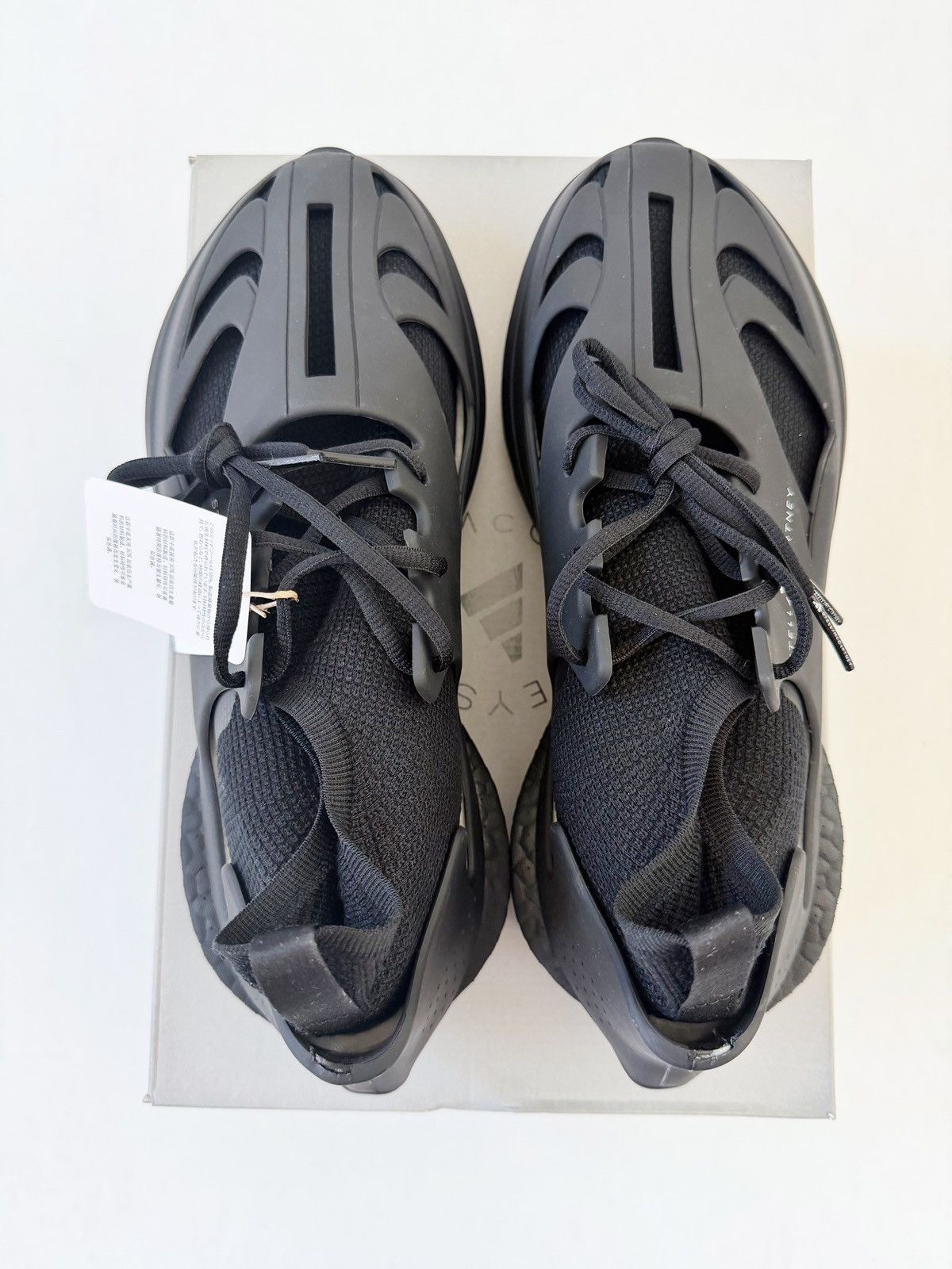 Adidas × Stella McCartney ADIDAS x STELLA MCCARTNEY SPORTSWEAR RUN SHOES. MSRP: $280 Size US 10 / EU 43 - 4 Thumbnail