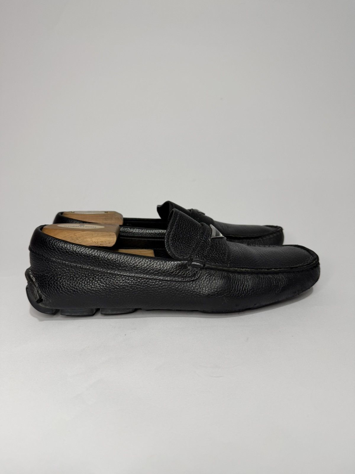 Prada Prada Black Leather Driver Loafer Size 7.5 UK/ 8.5 US/ 41 EU Size US 8.5 / EU 41-42 - 5 Thumbnail