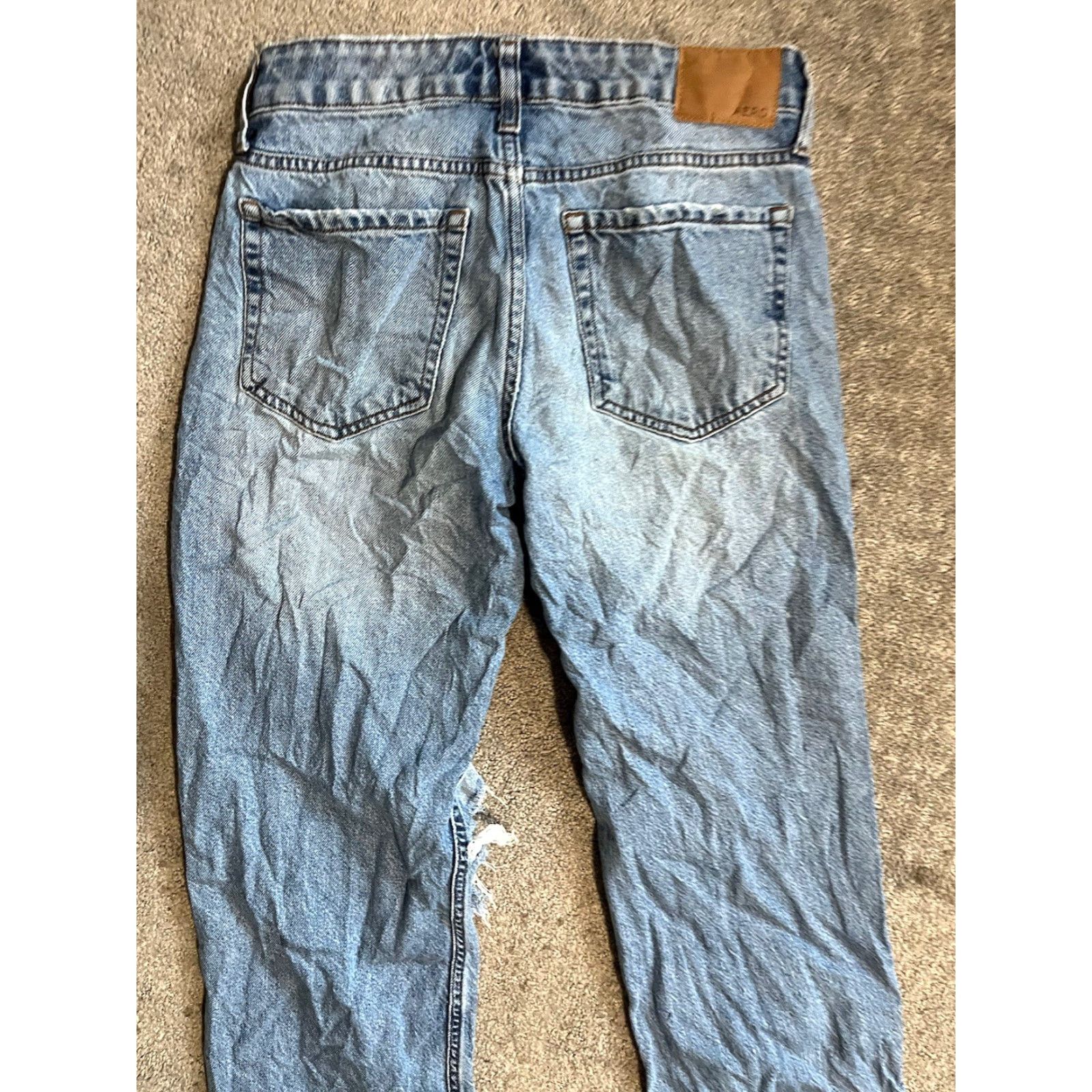Vintage Aéropostale Light Blue Destroyed Low Rise Baggy Crop Jeans 00R Womens Jeans Cropped Distressed Light Blue 00 R Size 24" / US 00 / IT 34 - 2 Thumbnail