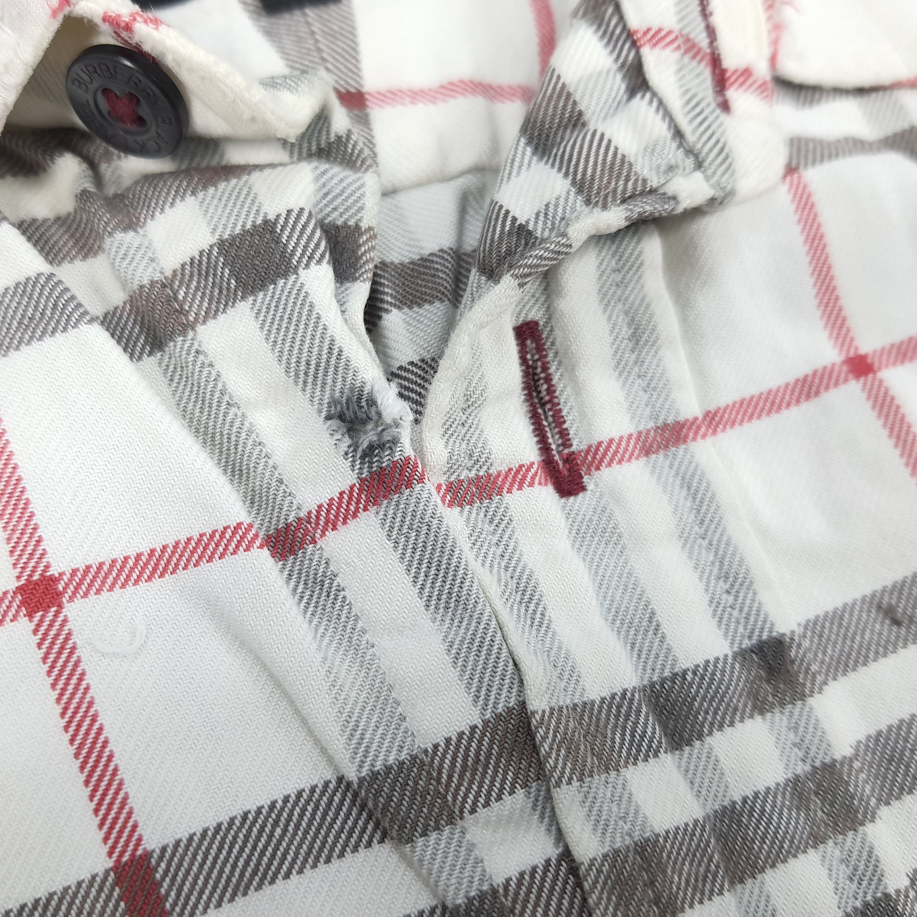 Burberry × Vintage Vintage Burberry Black Label Tartan Button Up Shirt Size US L / EU 52-54 / 3 - 7 Thumbnail