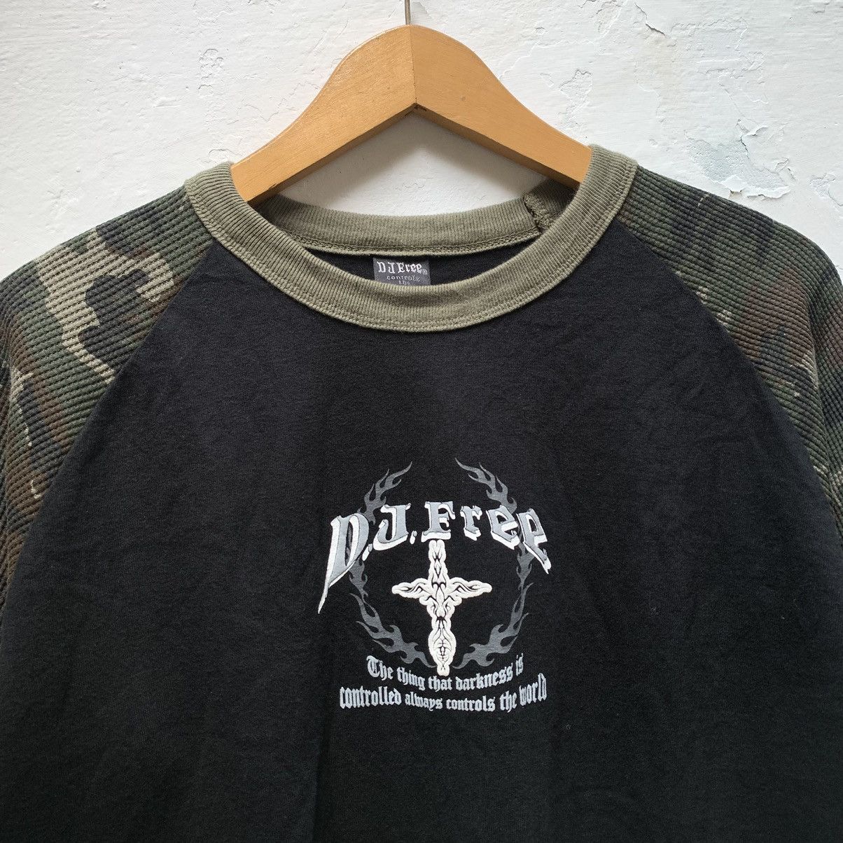 Japanese Brand DJ FREE Tribal Design Reglan LongSleeve IfSixWanNine Style Size US L / EU 52-54 / 3 - 9 Thumbnail