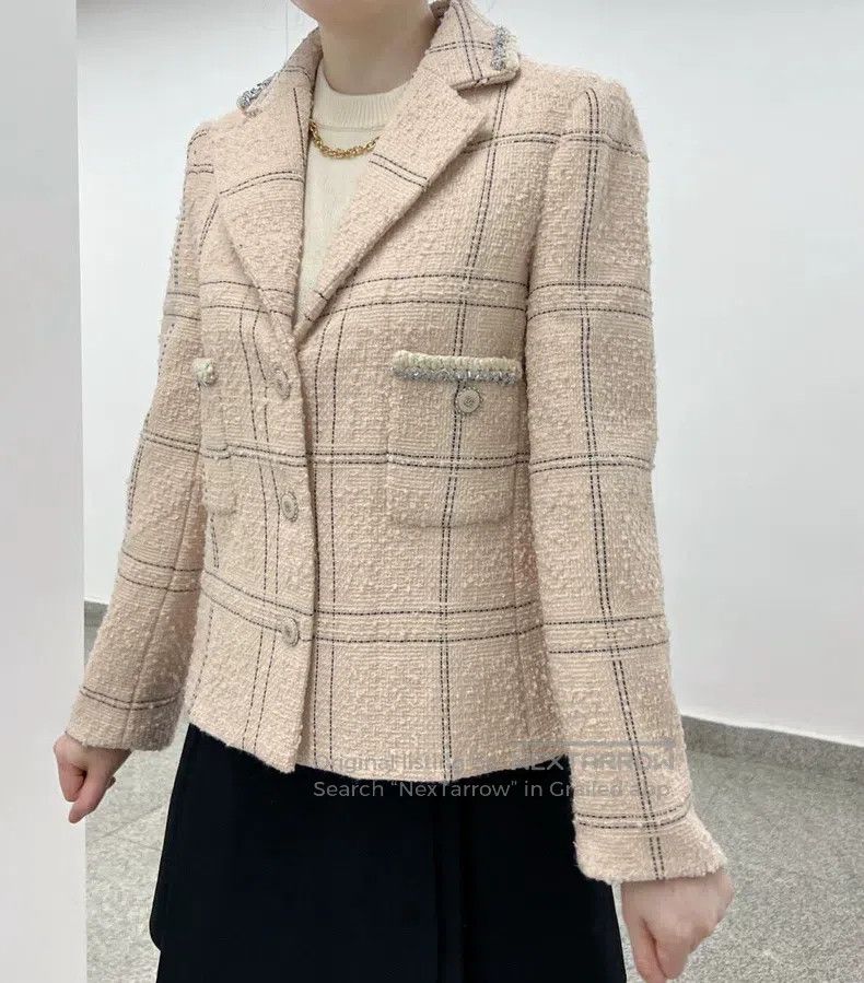 Chanel Chanel 21B nude pink checkered tweed coat Size S / US 4 / IT 40 - 1 Thumbnail