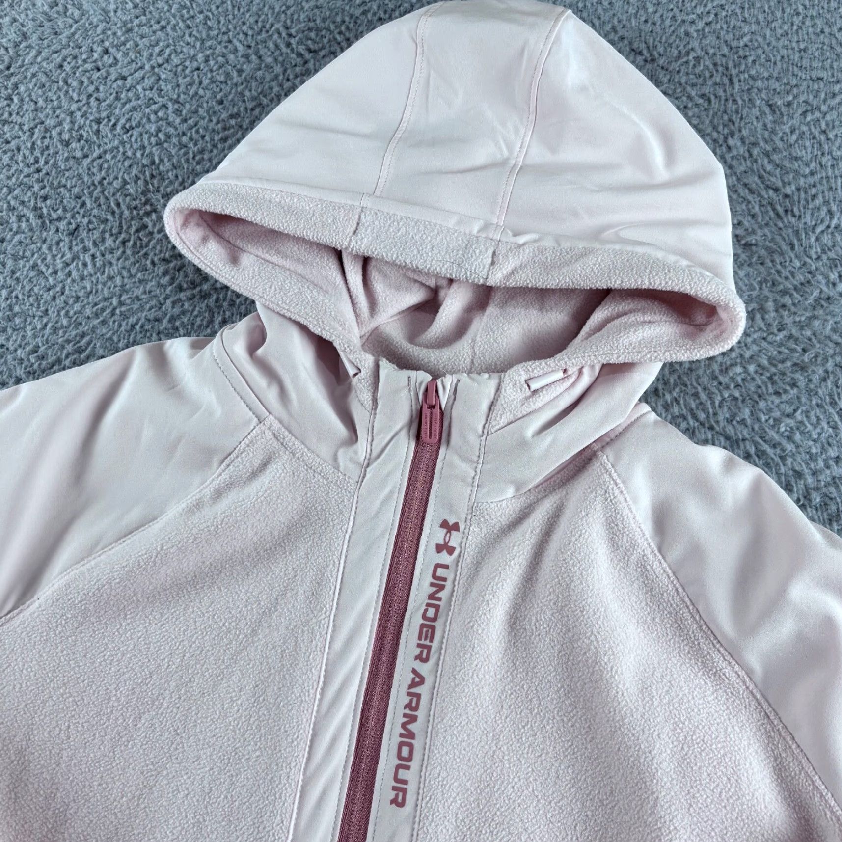 Under Armour Under Armour Hoodie Full Zip Womens M Pink Running Gym Celliant Full Zip Activewear" Size M / US 6-8 / IT 42-44 - 2 Thumbnail