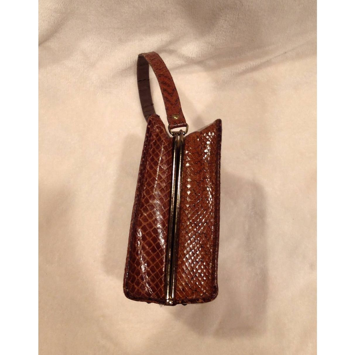 Vintage Vintage Brown Snake Print Handbag Gold Accents Top Handle Size ONE SIZE - 12 Thumbnail