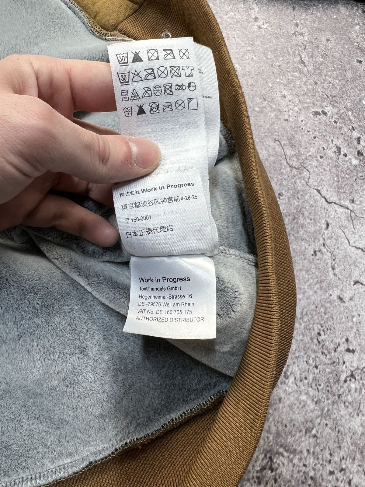 Carhartt Vtg Carhartt Thermal Lined Hoodie Zip Up Sweater thrashed Size US L / EU 52-54 / 3 - 11 Thumbnail