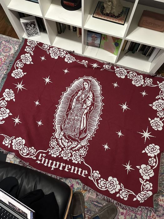 FW18 Supreme Virgin Mary Blanket BOXLOGO-