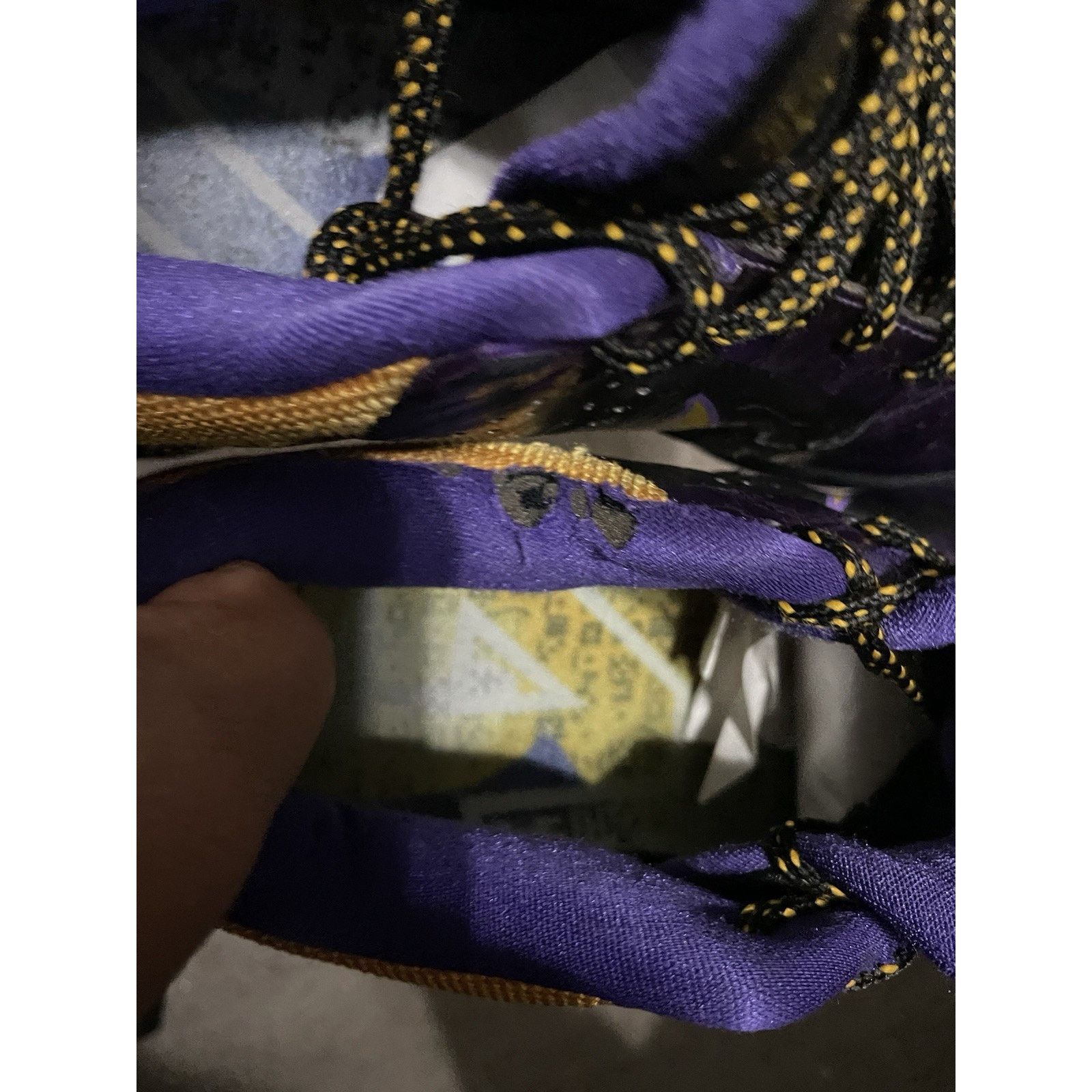 Nike Size 11 -Nike Zoom Kobe 5 Lakers Away 2009 Purple Gold Black Size US 11 / EU 44 - 8 Thumbnail