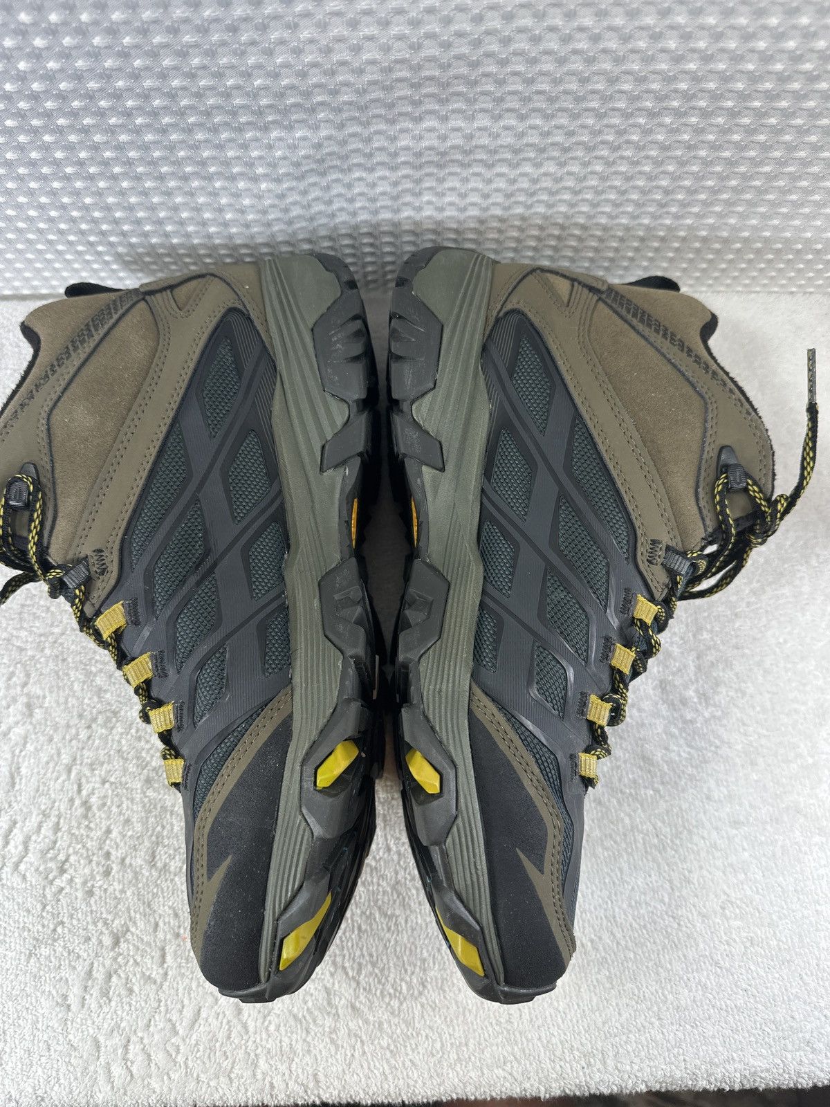 Merrell Merrell Moab FST Ice Thermo Hiking Boots, Like New!! Size US 9.5 / EU 42-43 - 7 Thumbnail