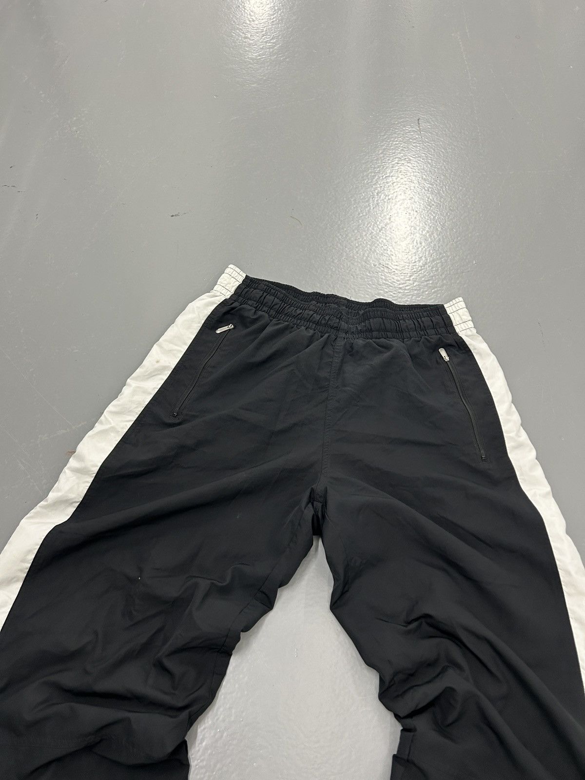 Nike Crazy vintage y2k black Nike track pants baggy essential Size US 32 / EU 48 - 3 Thumbnail