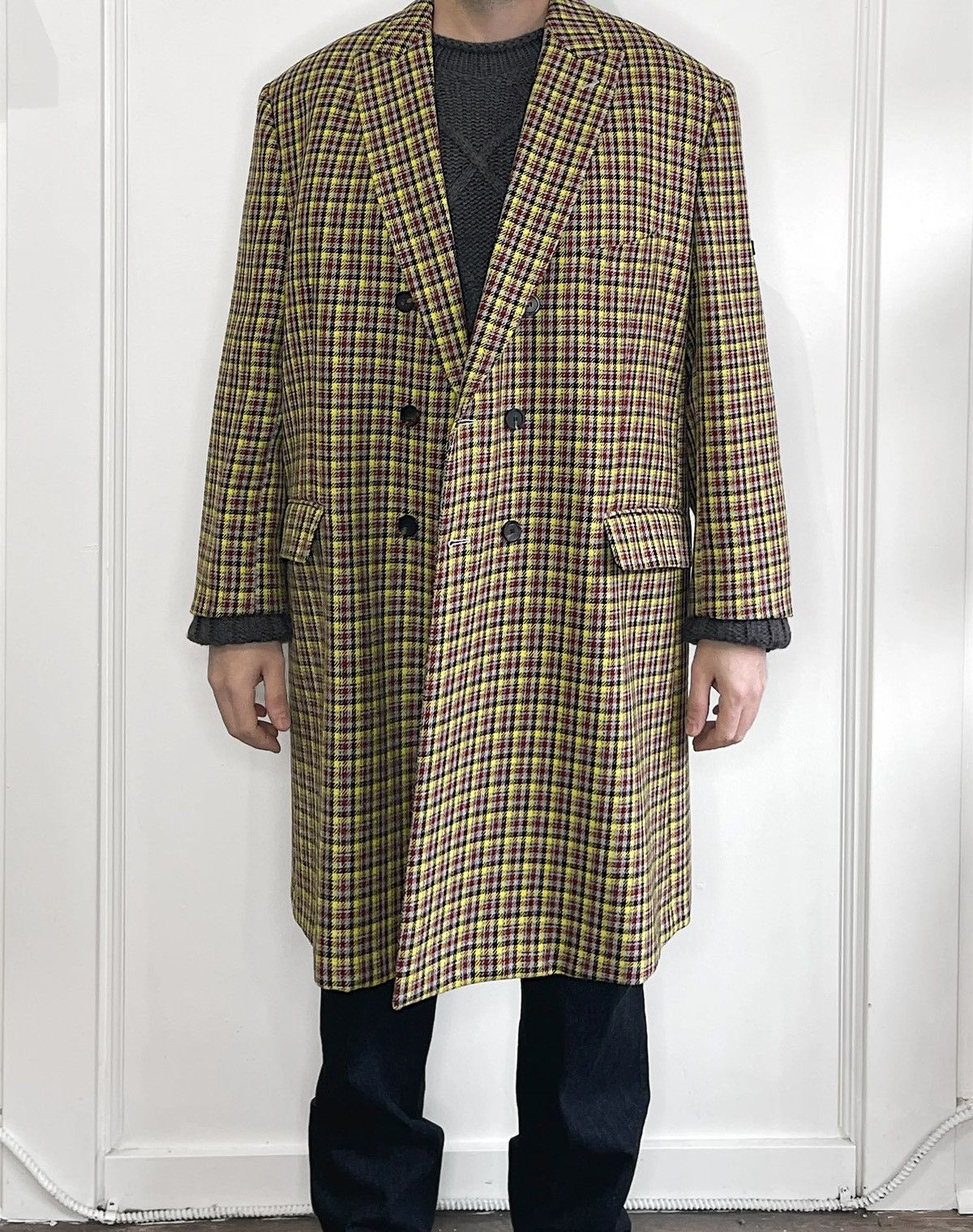 Balenciaga Oversized tartan tweed double breasted coat Size US M / EU 48-50 / 2 - 1 Thumbnail