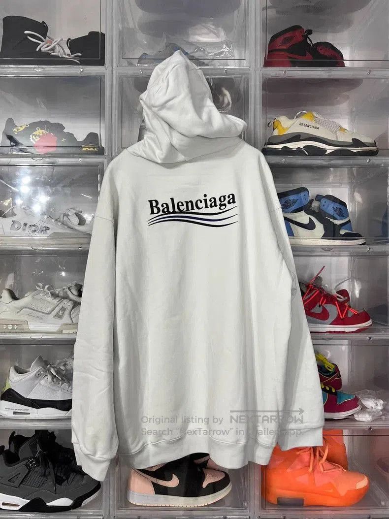 Balenciaga Balenciaga Coke Logo Embroidered Hoodie L. Size US L / EU 52-54 / 3 - 2 Thumbnail