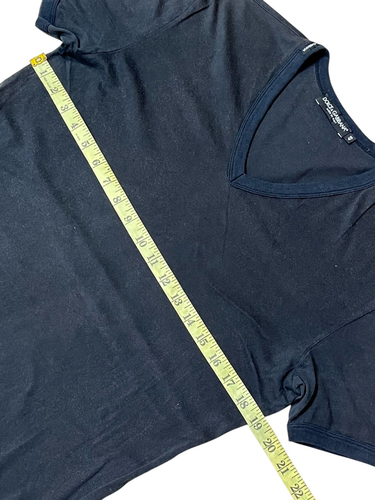 Iconic🔥D&G dolce & gabbana v-neck tee shirt