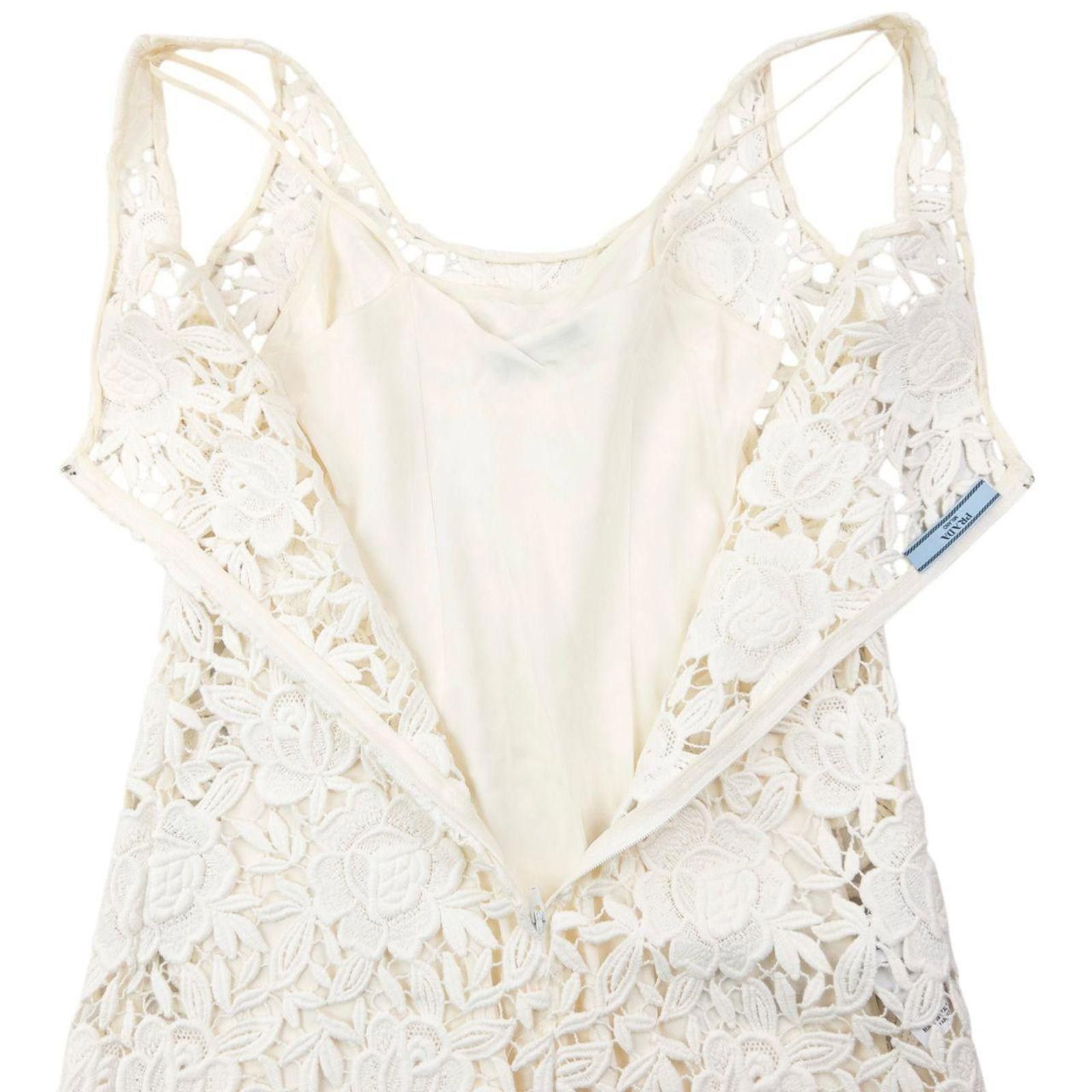 Prada Vintage 2011 Prada Floral Lace Dress Womens Size S Size S / US 4 / IT 40 - 6 Thumbnail