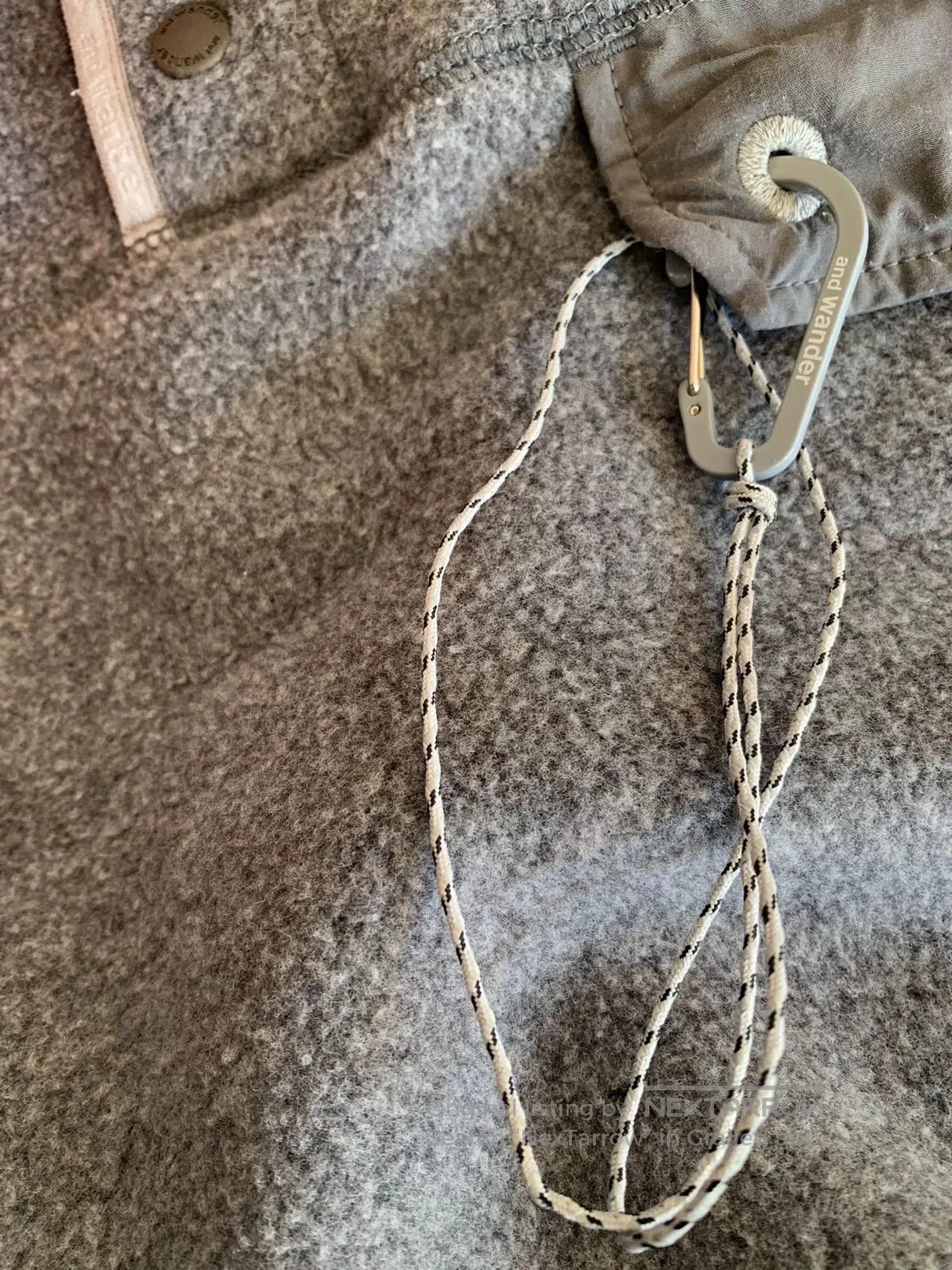 And Wander warm pullover with stand. Size US XL / EU 56 / 4 - 5 Thumbnail