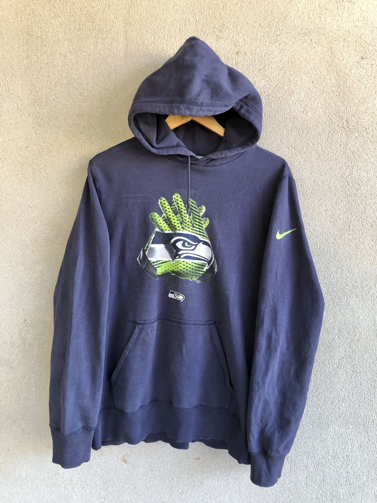Nike Nike x Nfl eagle glove print hoodie Size US L / EU 52-54 / 3 - 1 Thumbnail