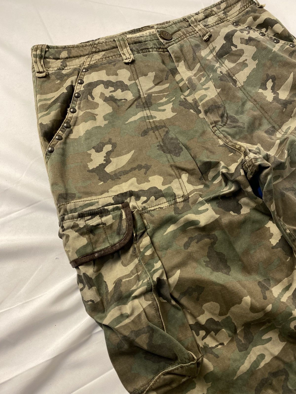 Jun Takahashi 2000 Jun Men Cargo Camo Studded Multipocket Bondage Size US 33 - 9 Thumbnail